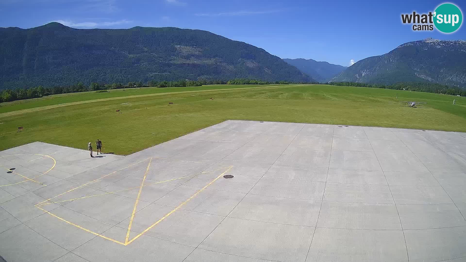 Cámara web del aeropuerto de Bovec – Skydive Bovec