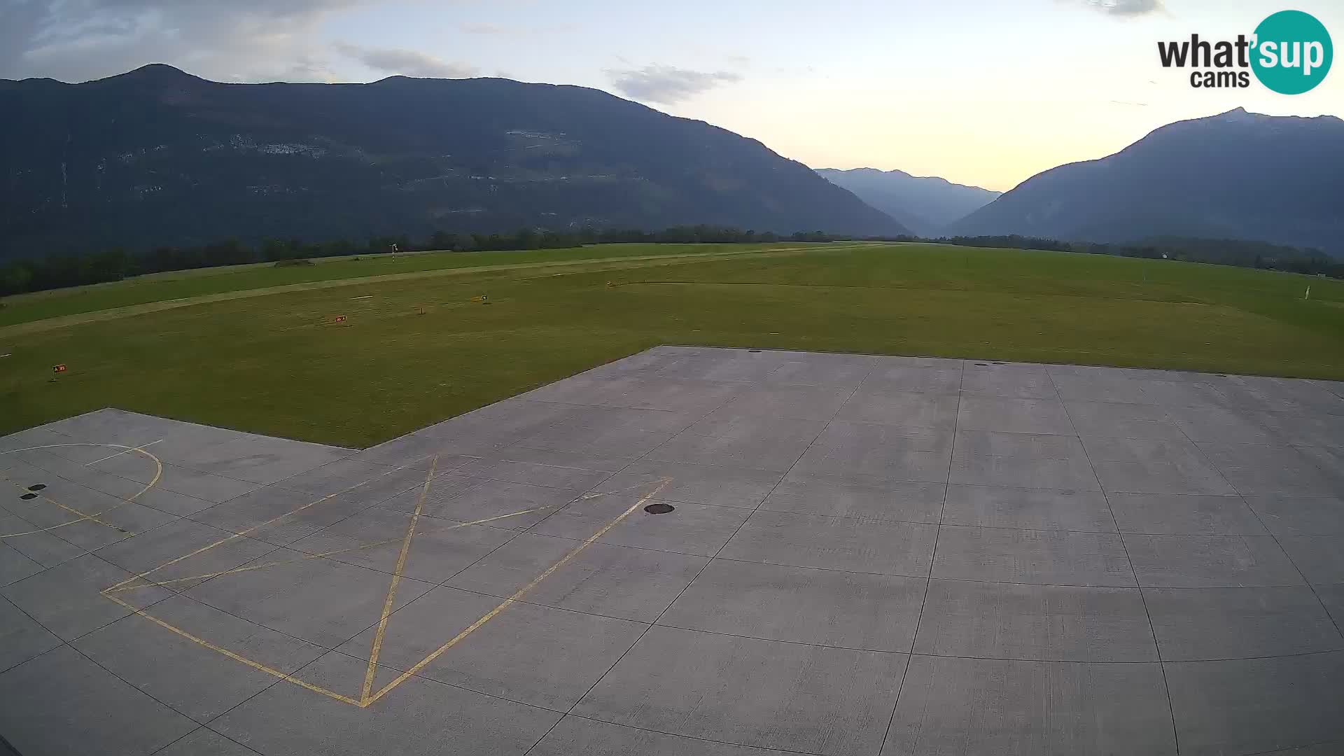 Webcam des Flughafens Bovec – Skydive Bovec