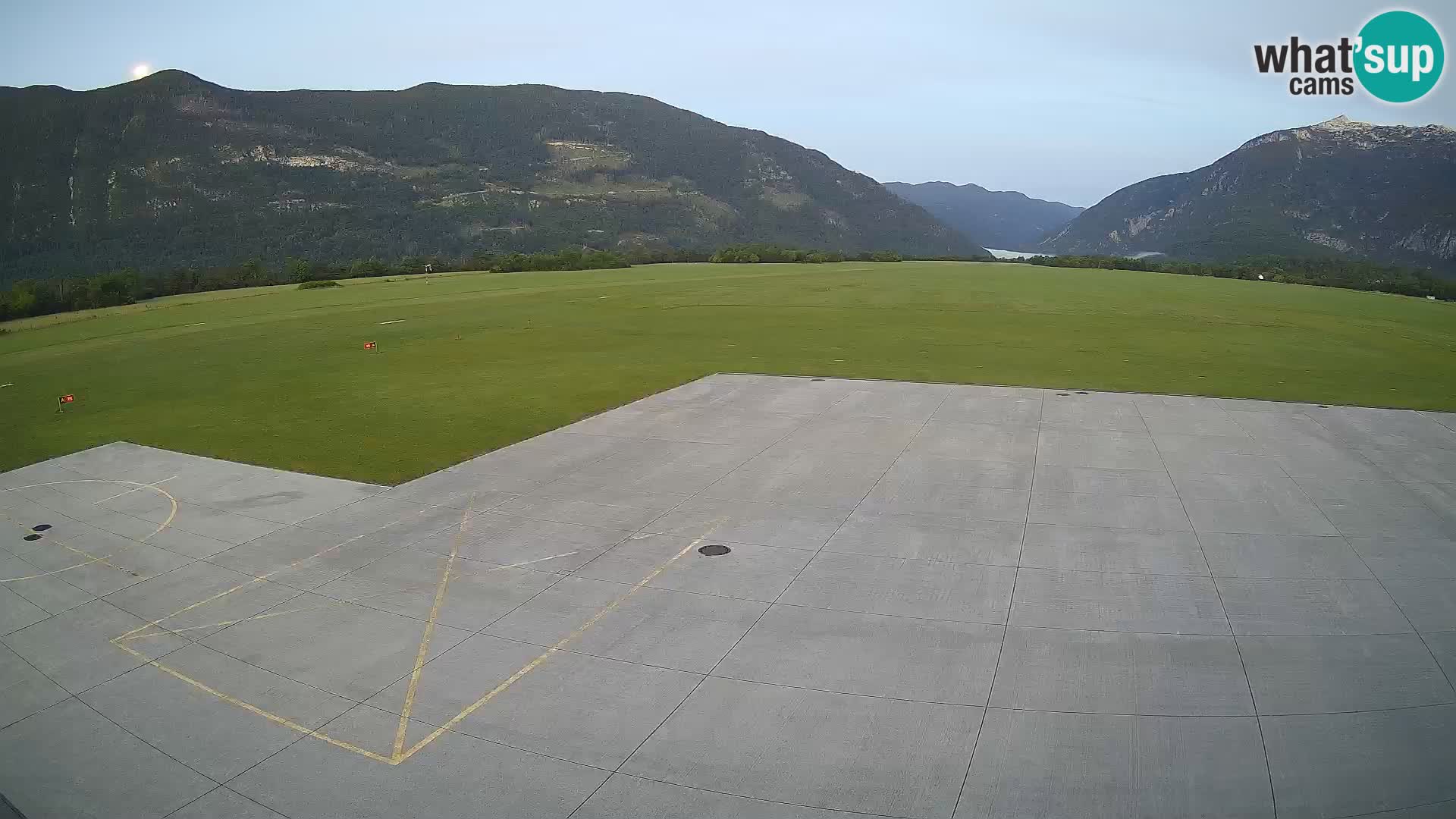 Cámara web del aeropuerto de Bovec – Skydive Bovec