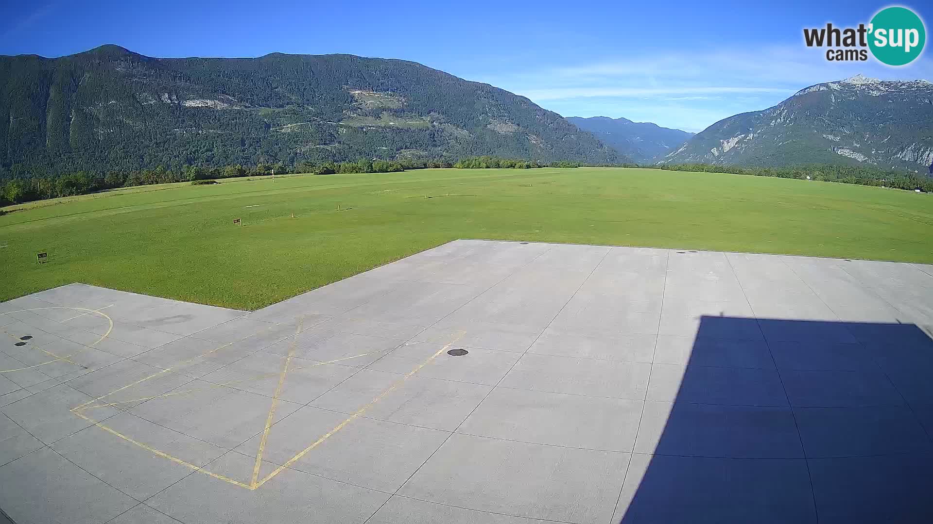 Cámara web del aeropuerto de Bovec – Skydive Bovec