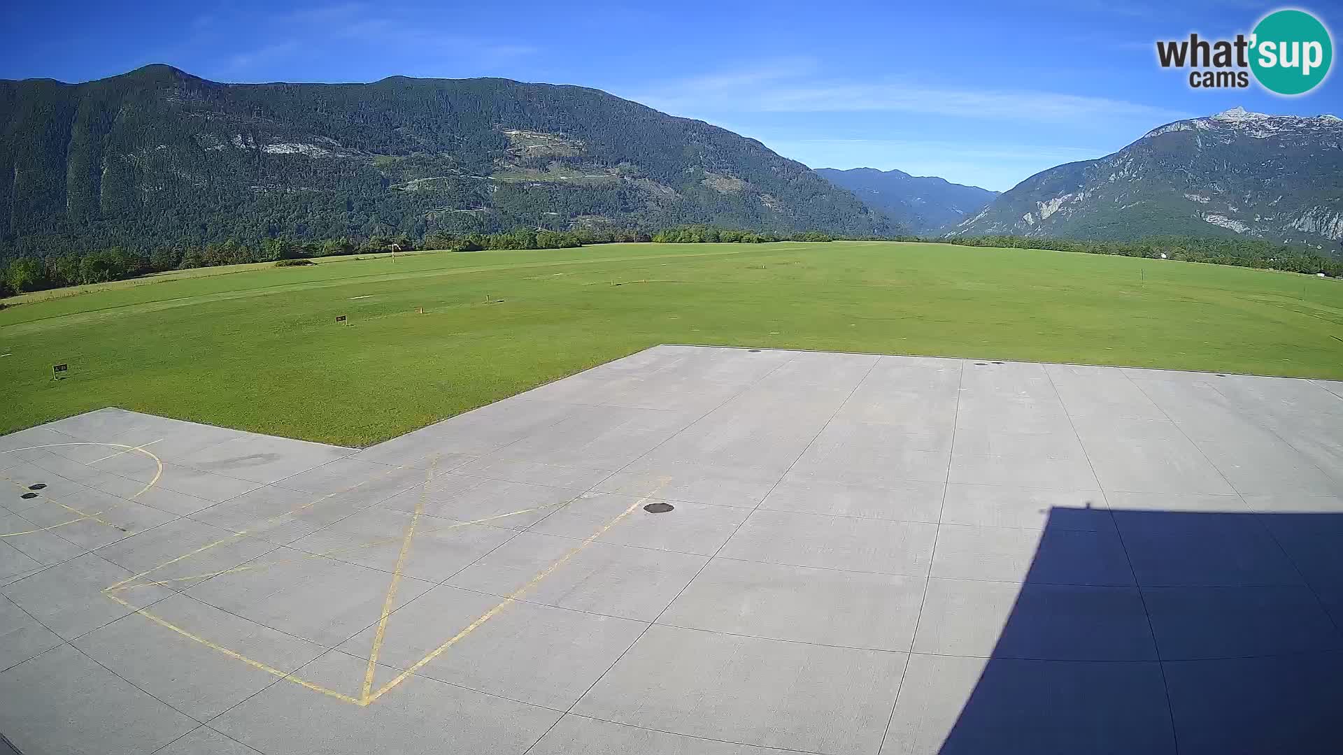 Webcam de l’aéroport de Bovec – Skydive Bovec