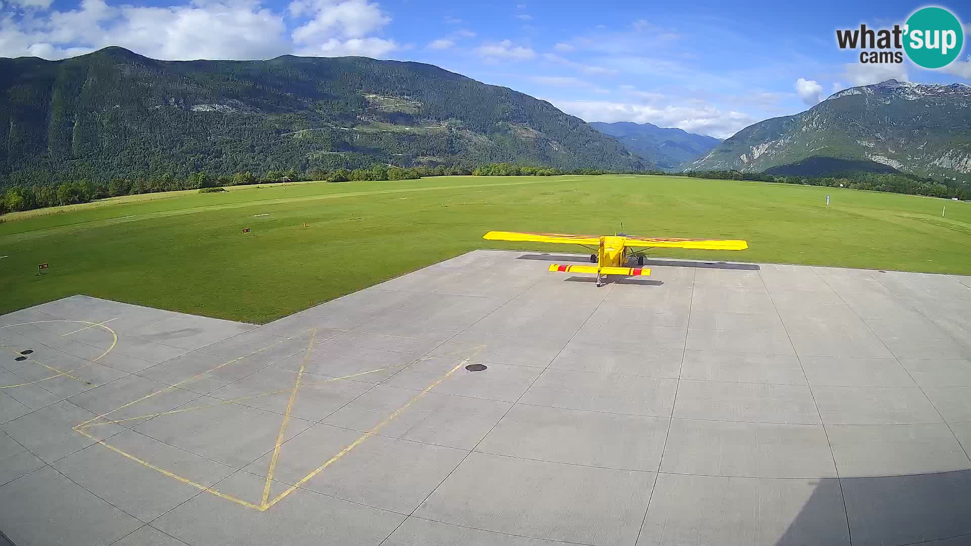 Bovec airport webcam – Skydive Bovec