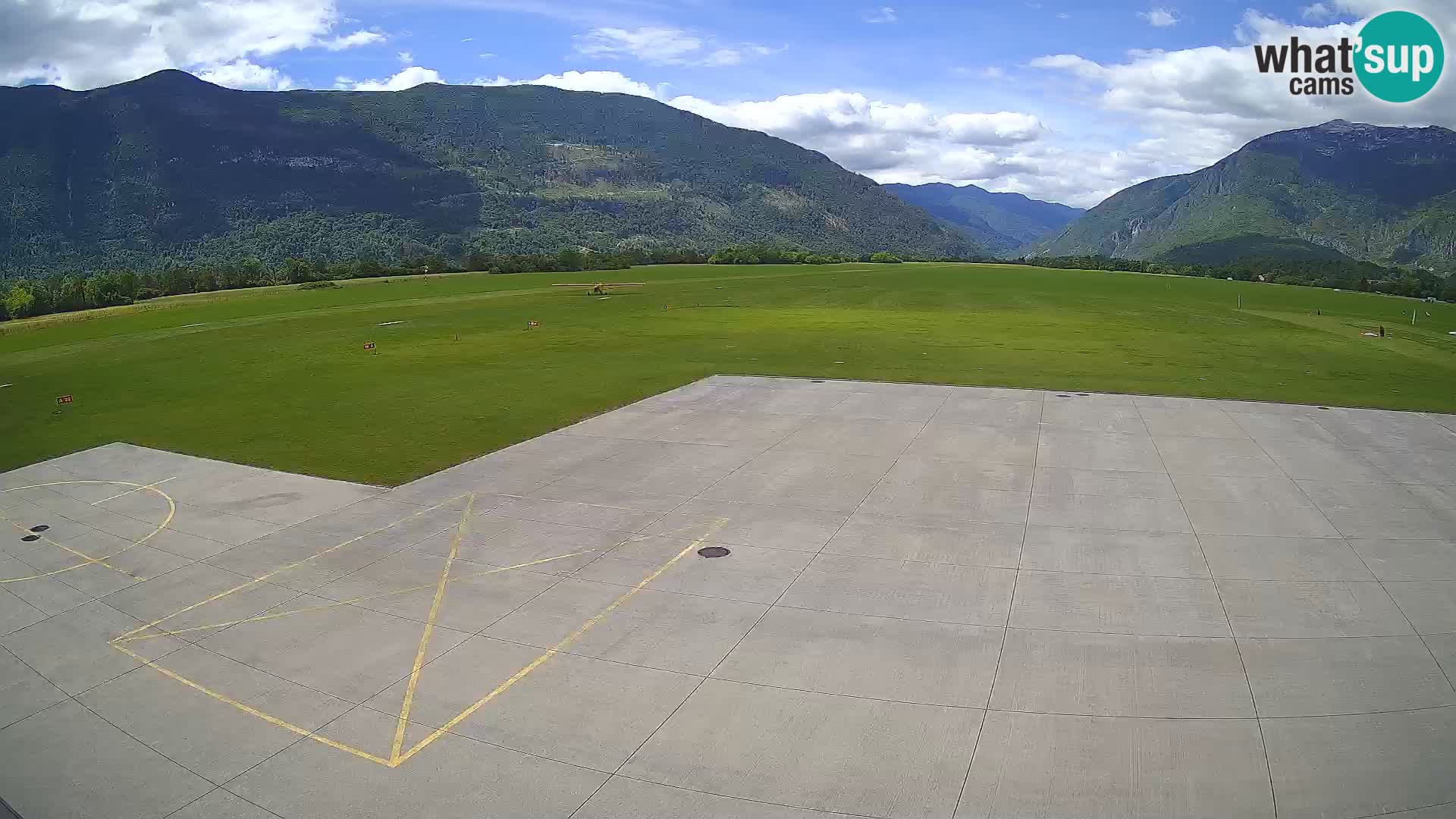 Cámara web del aeropuerto de Bovec – Skydive Bovec
