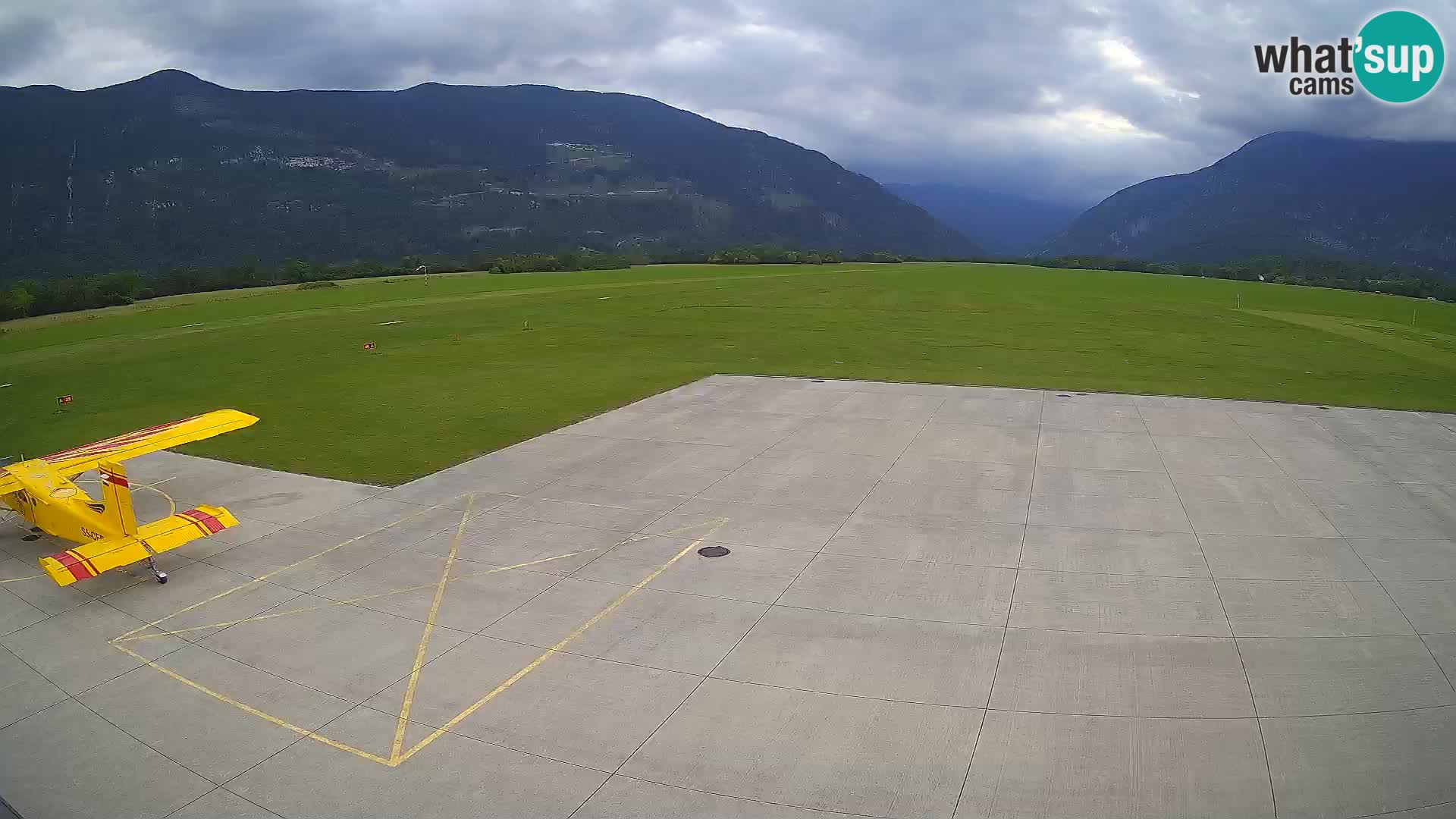 Cámara web del aeropuerto de Bovec – Skydive Bovec