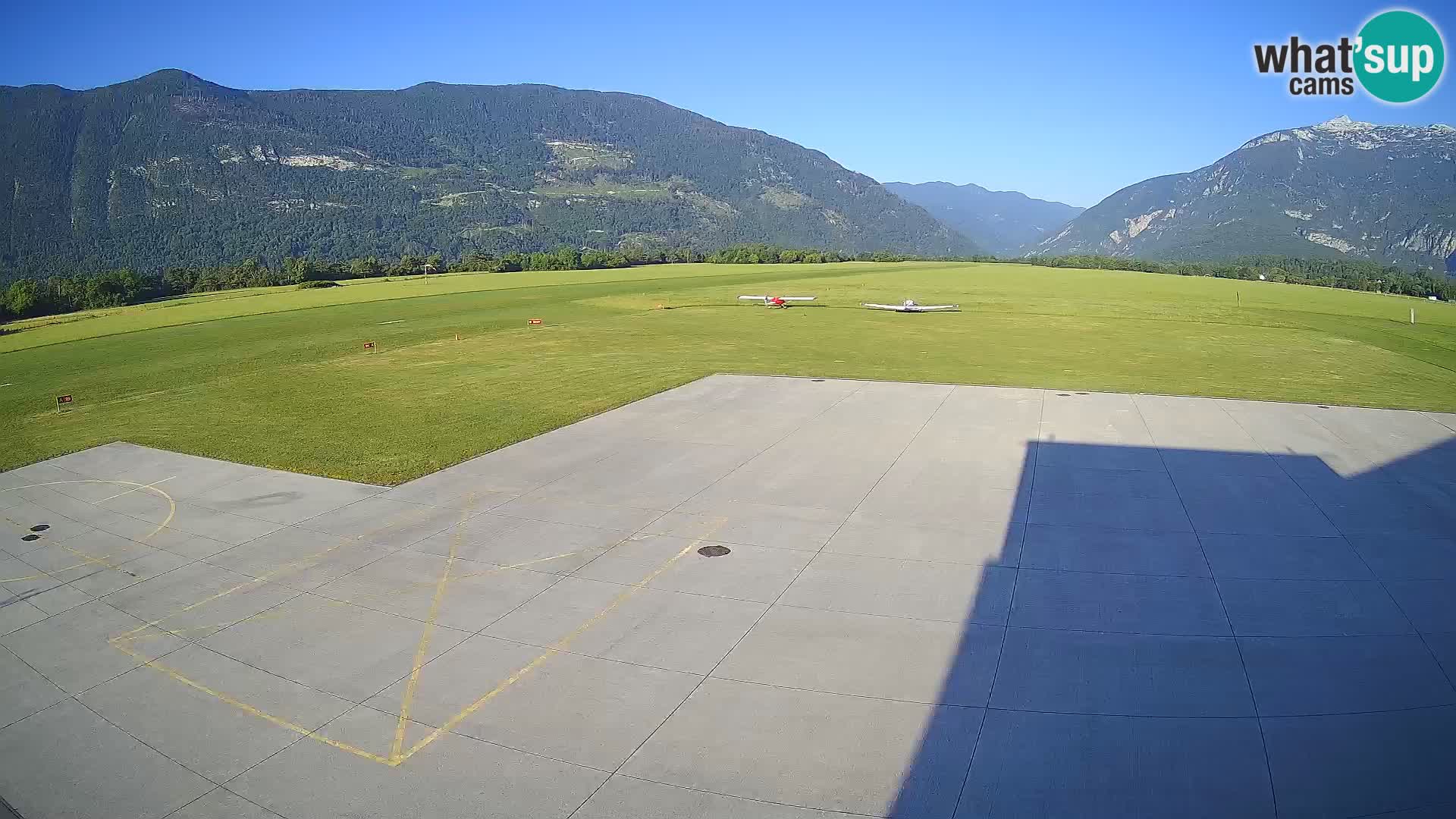 Cámara web del aeropuerto de Bovec – Skydive Bovec