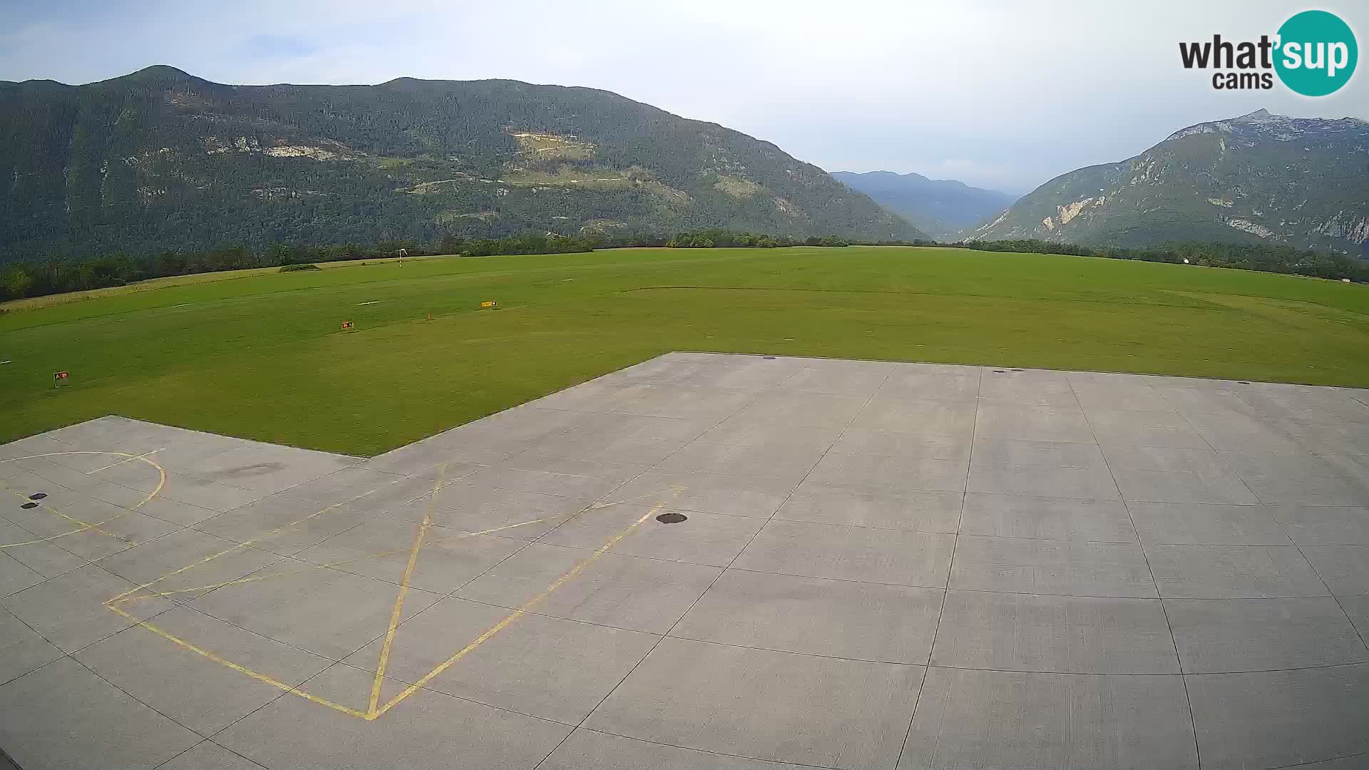 Cámara web del aeropuerto de Bovec – Skydive Bovec