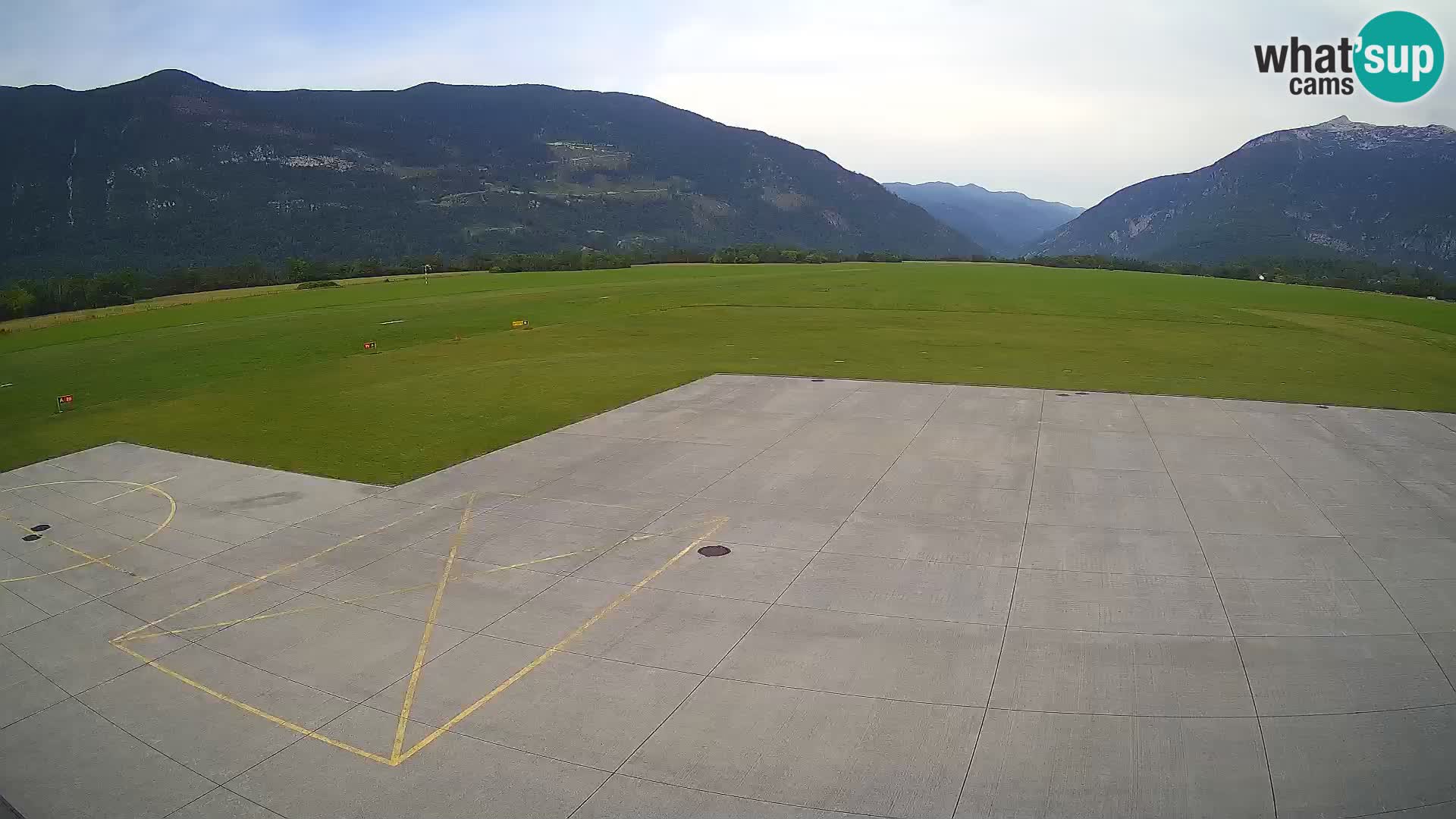 Cámara web del aeropuerto de Bovec – Skydive Bovec