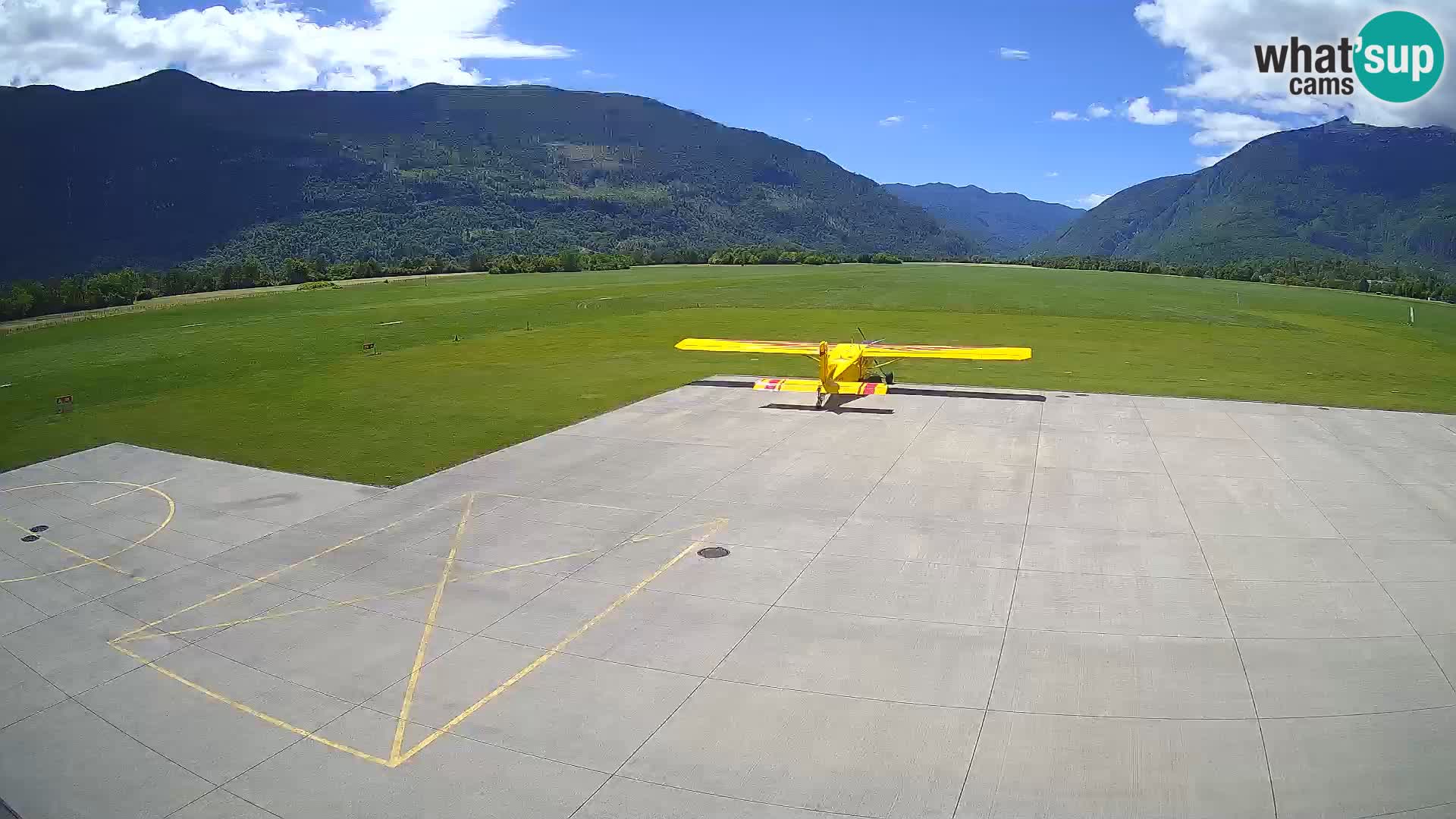Bovec airport webcam – Skydive Bovec