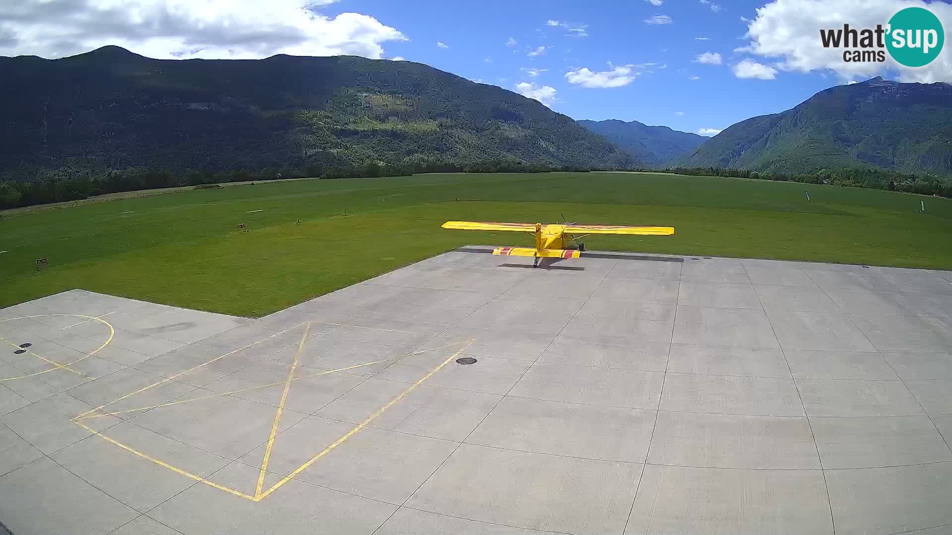 Bovec airport webcam – Skydive Bovec