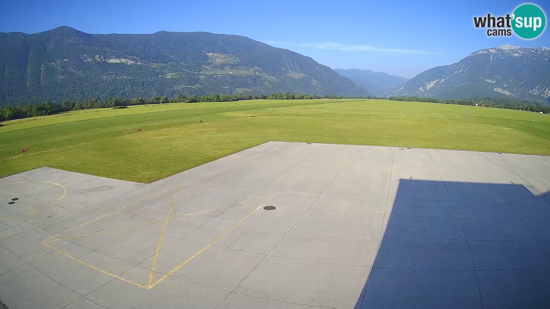 Webcam des Flughafens Bovec – Skydive Bovec