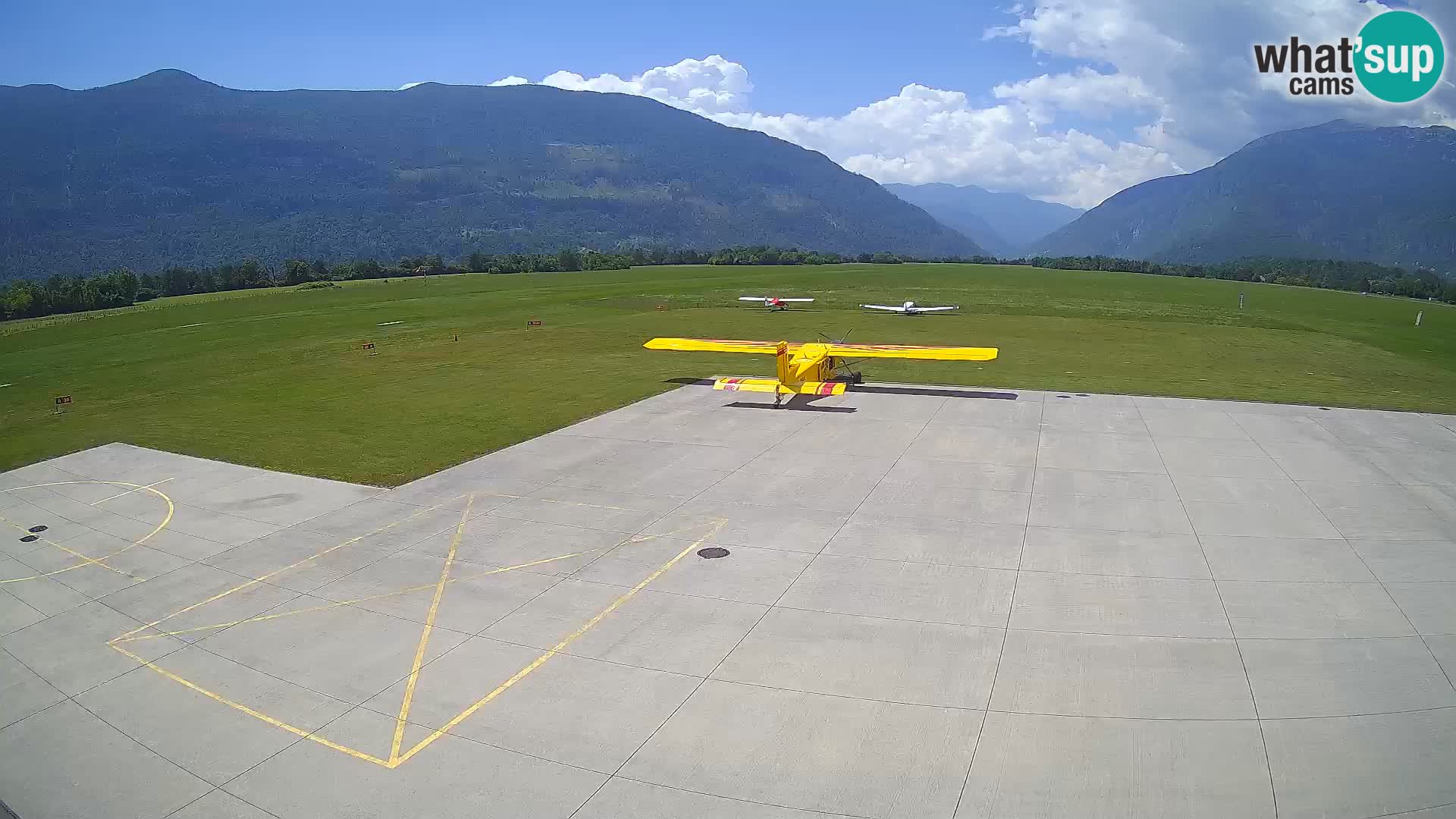 Bovec airport webcam – Skydive Bovec