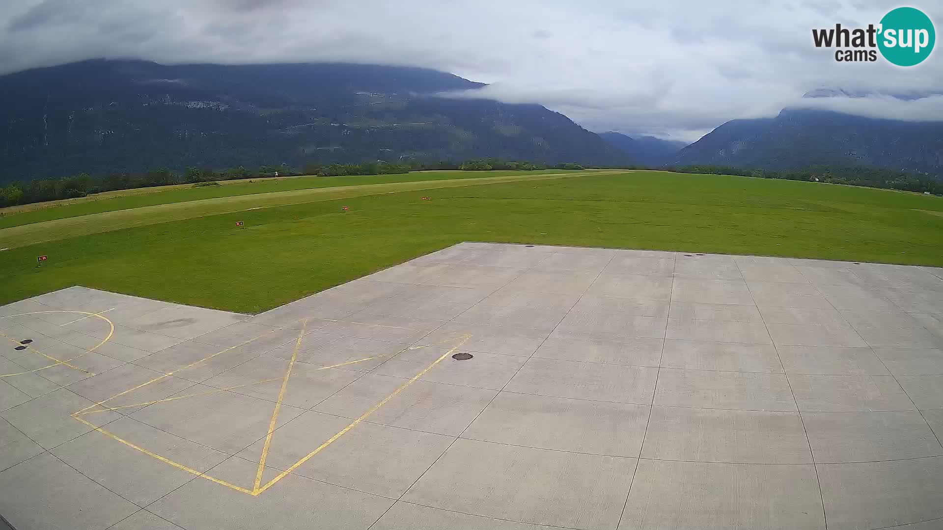 Webcam des Flughafens Bovec – Skydive Bovec