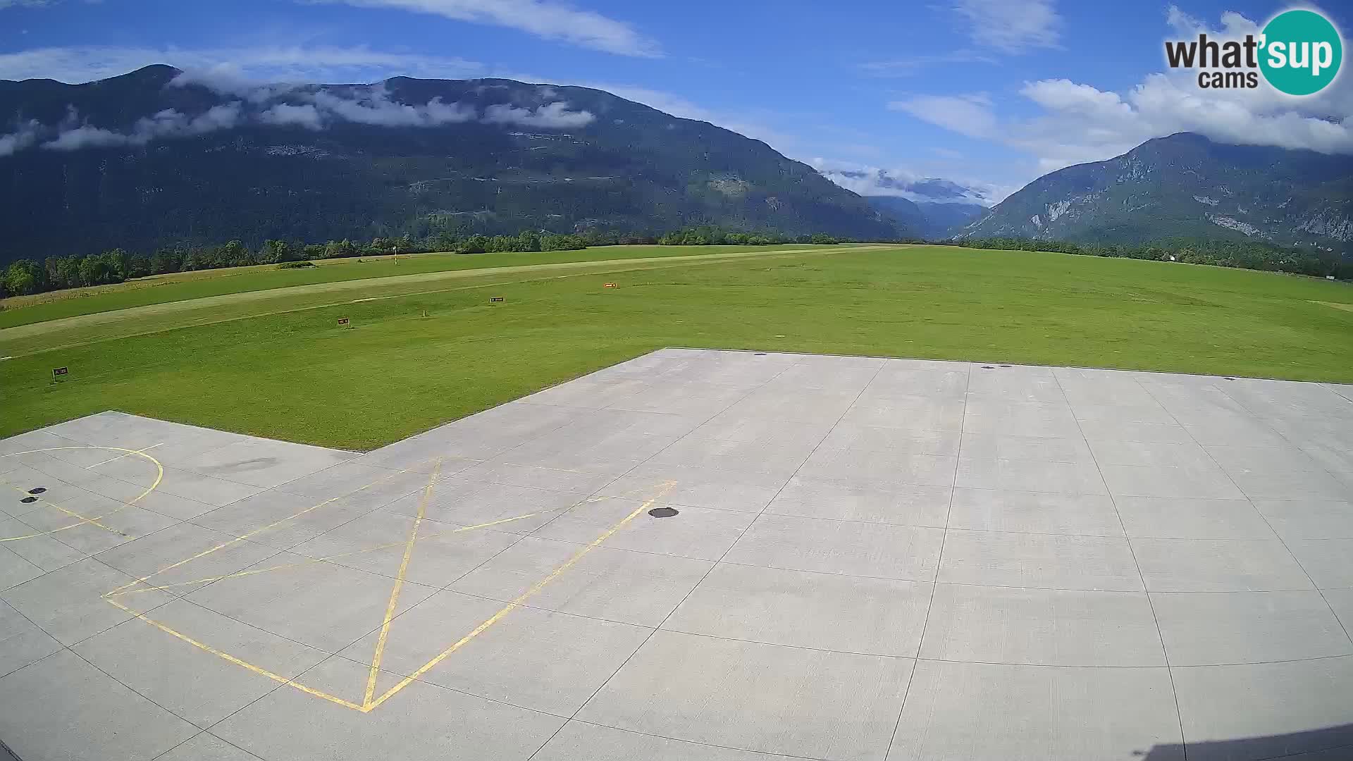 Webcam des Flughafens Bovec – Skydive Bovec