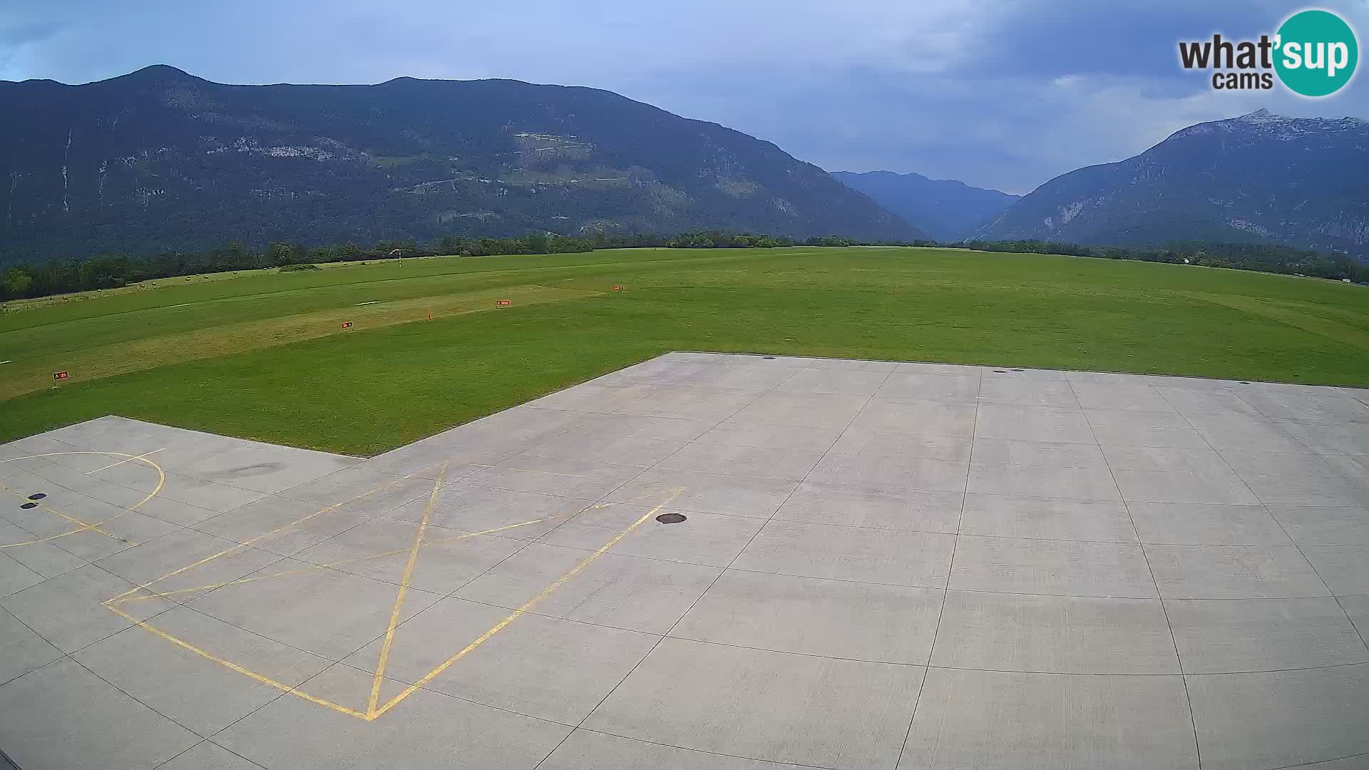 Cámara web del aeropuerto de Bovec – Skydive Bovec