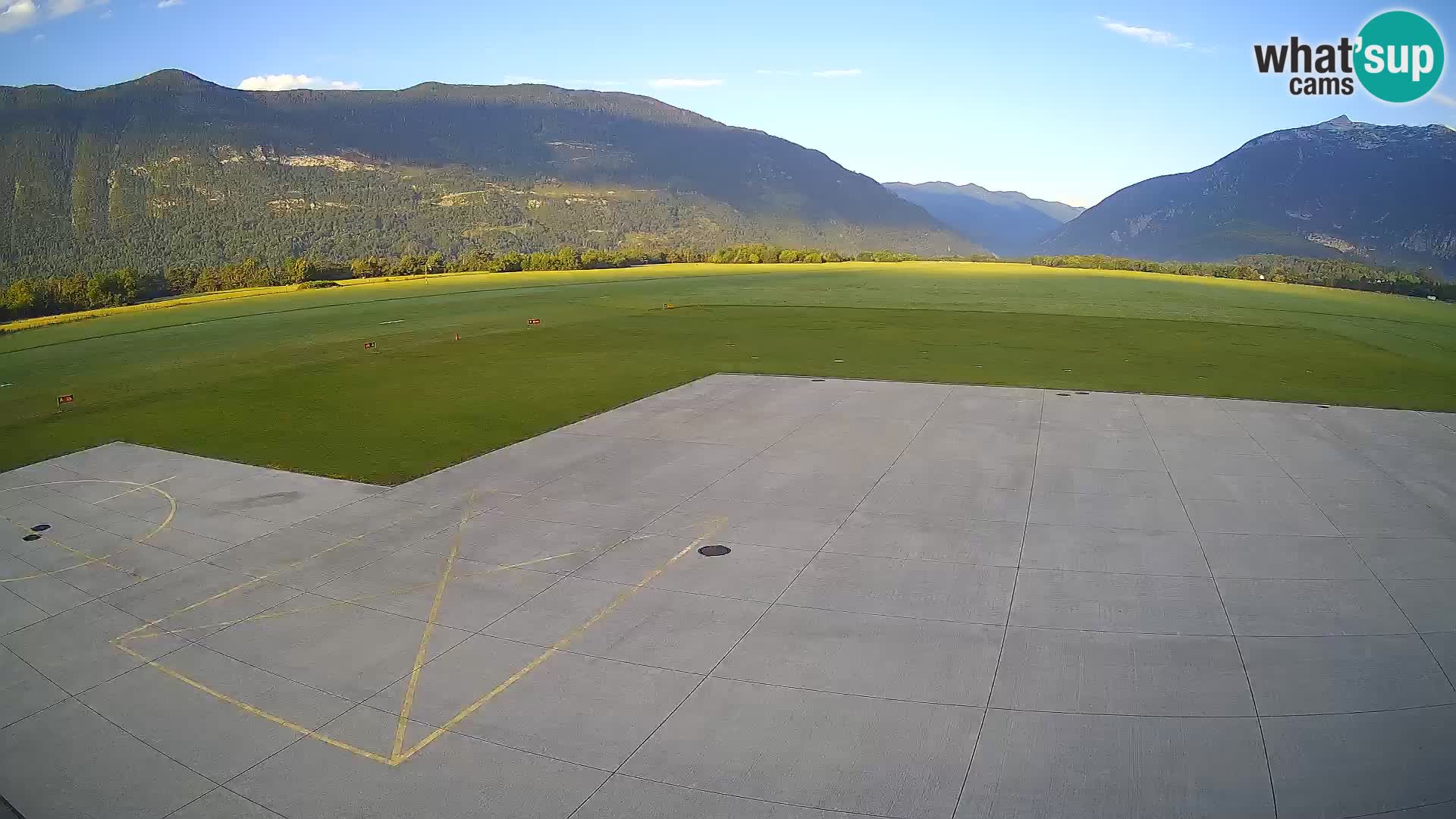 Cámara web del aeropuerto de Bovec – Skydive Bovec