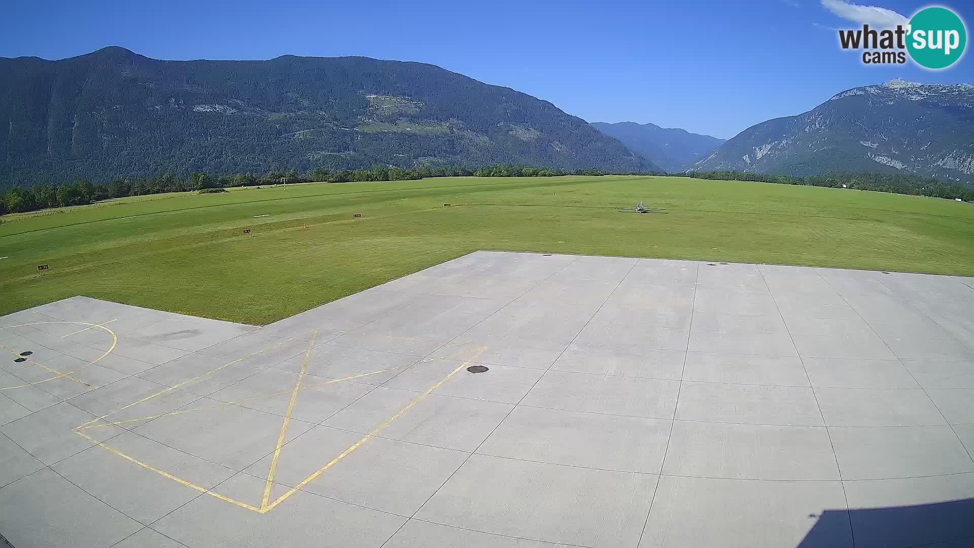 Webcam des Flughafens Bovec – Skydive Bovec