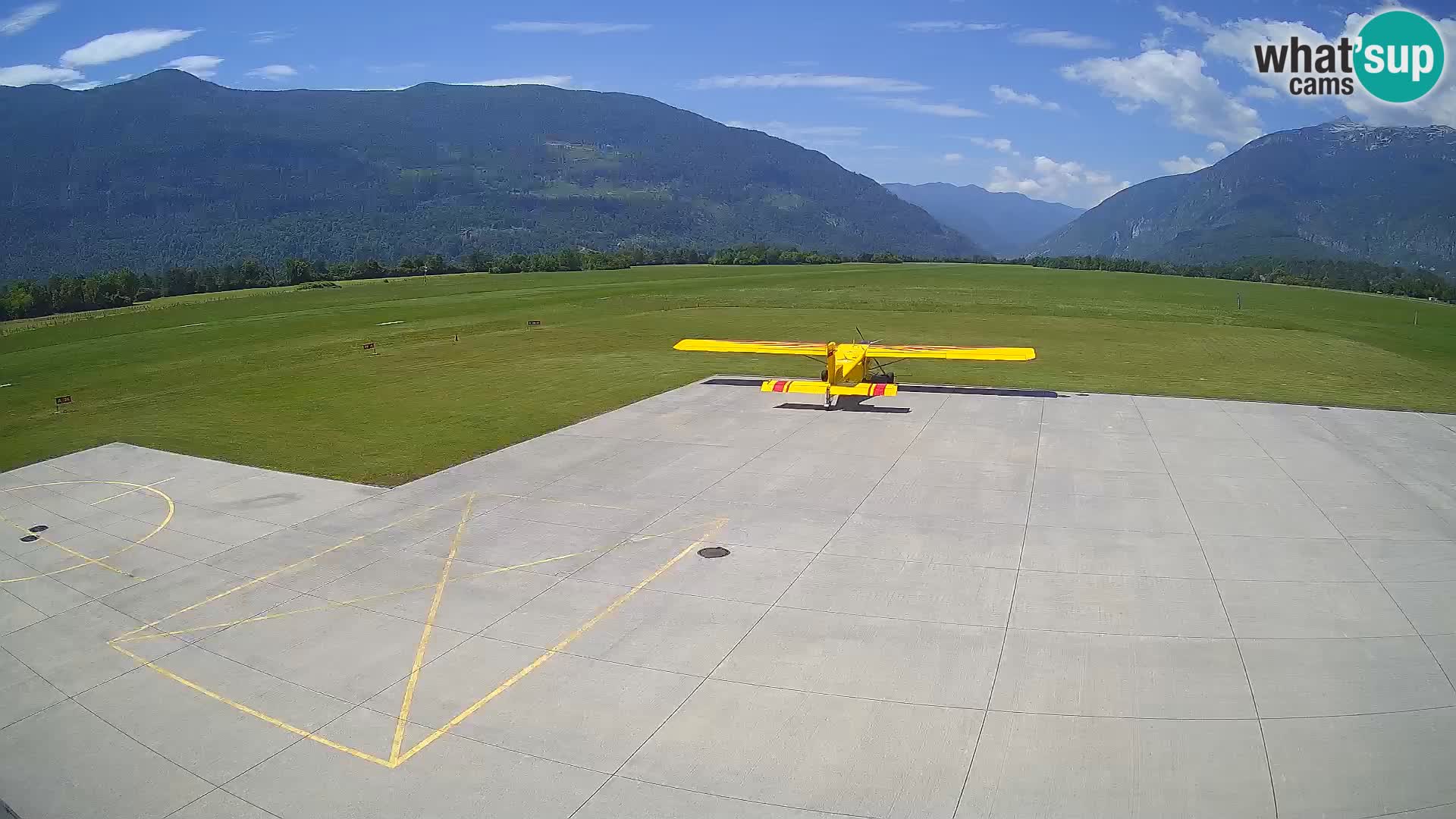 Bovec airport webcam – Skydive Bovec