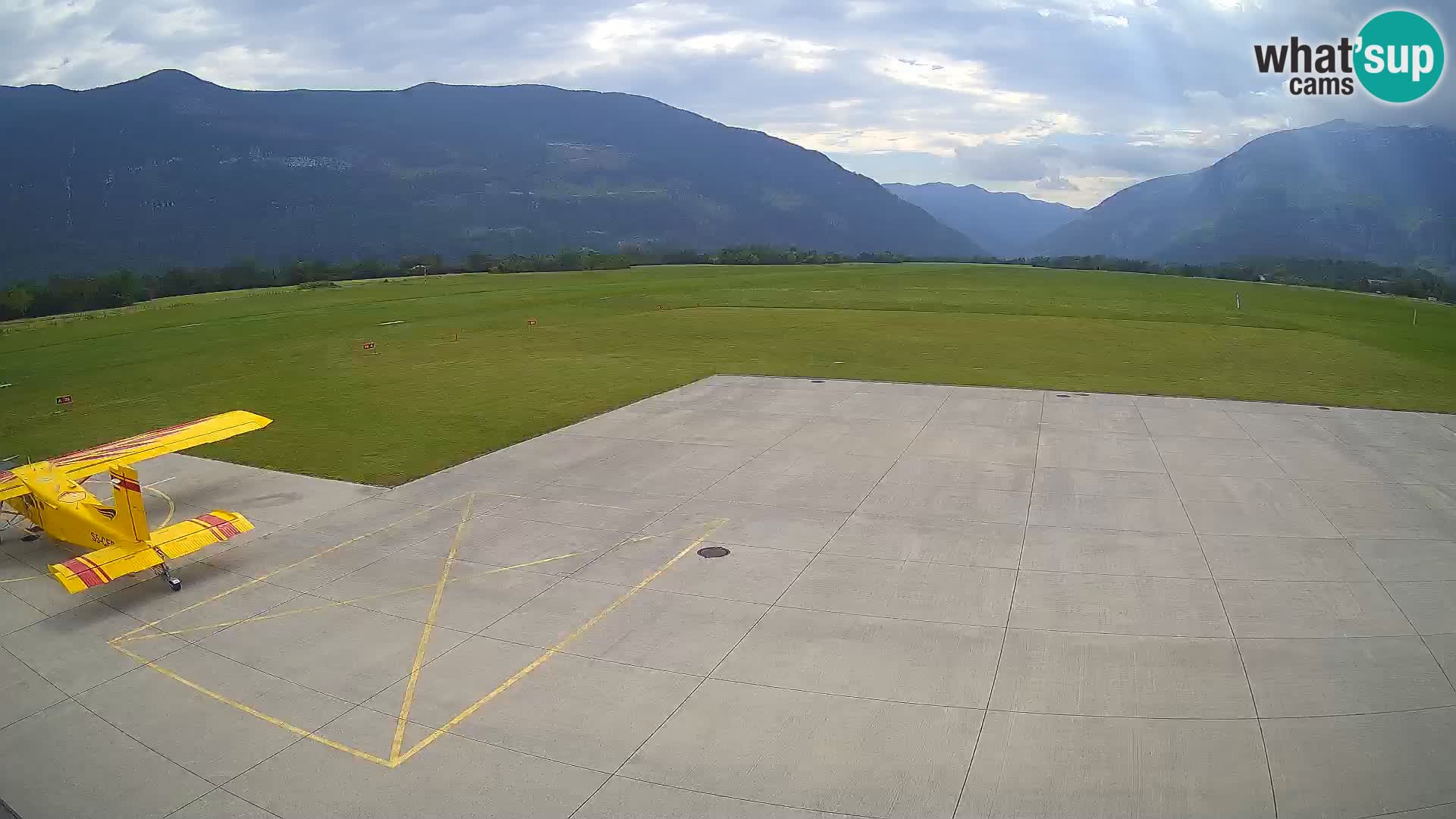 Webcam des Flughafens Bovec – Skydive Bovec