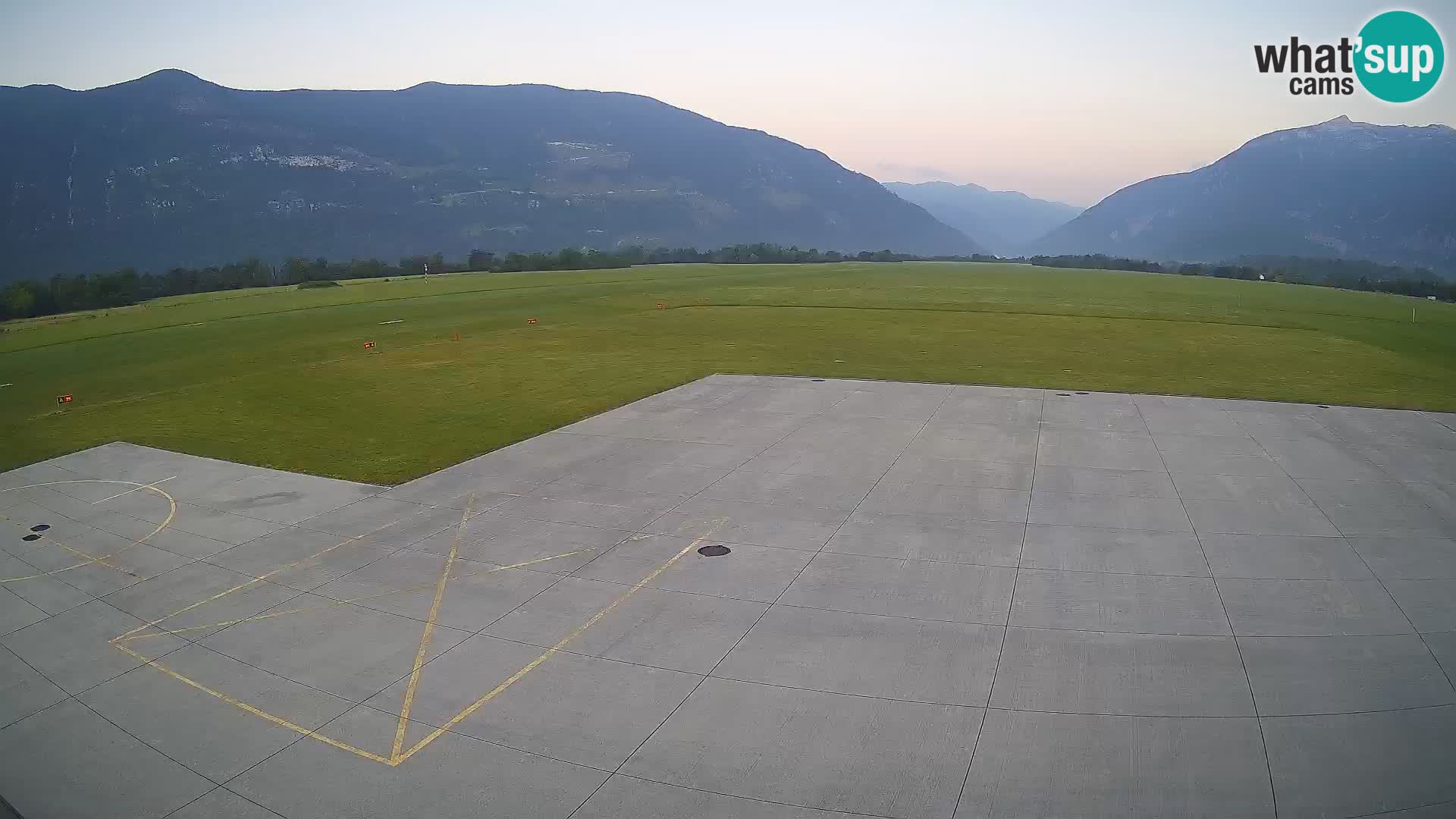 Webcam de l’aéroport de Bovec – Skydive Bovec