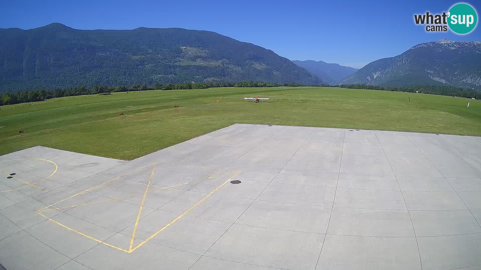 Cámara web del aeropuerto de Bovec – Skydive Bovec