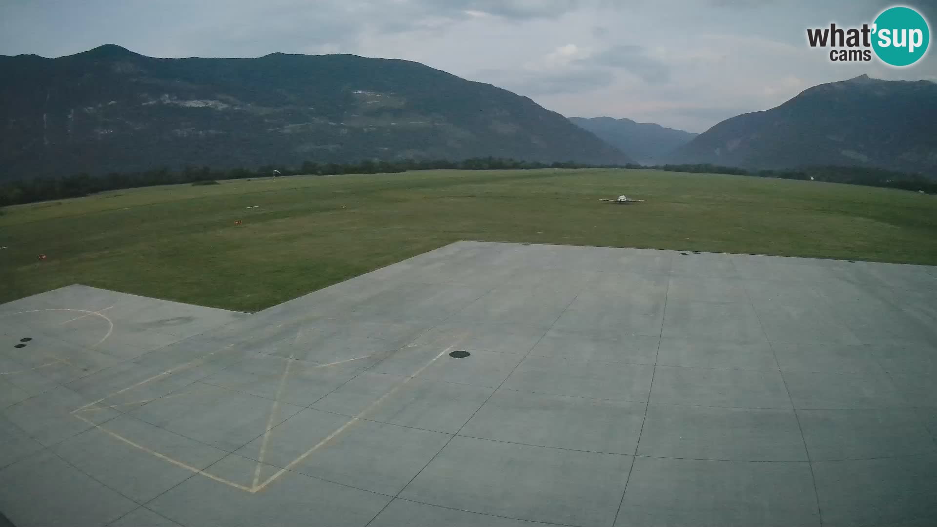 Bovec airport webcam – Skydive Bovec