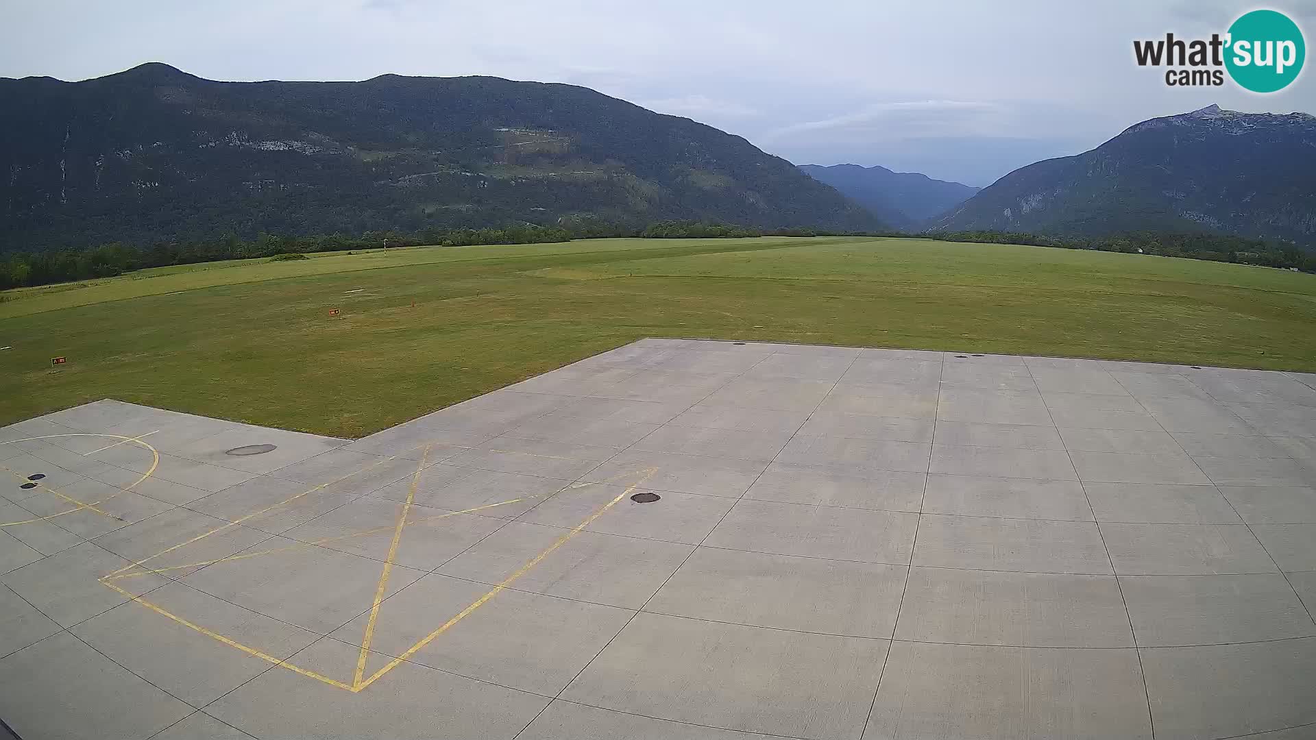 Bovec airport webcam – Skydive Bovec