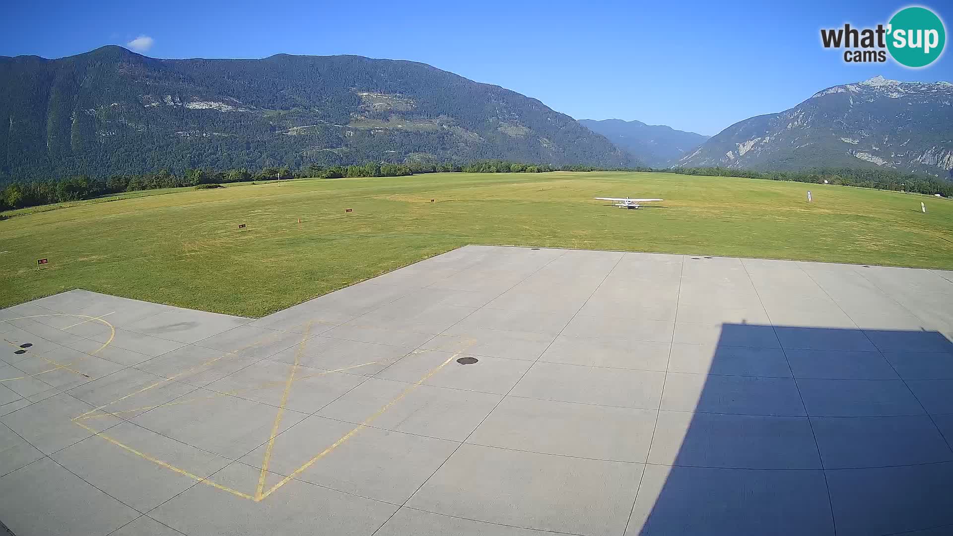 Cámara web del aeropuerto de Bovec – Skydive Bovec