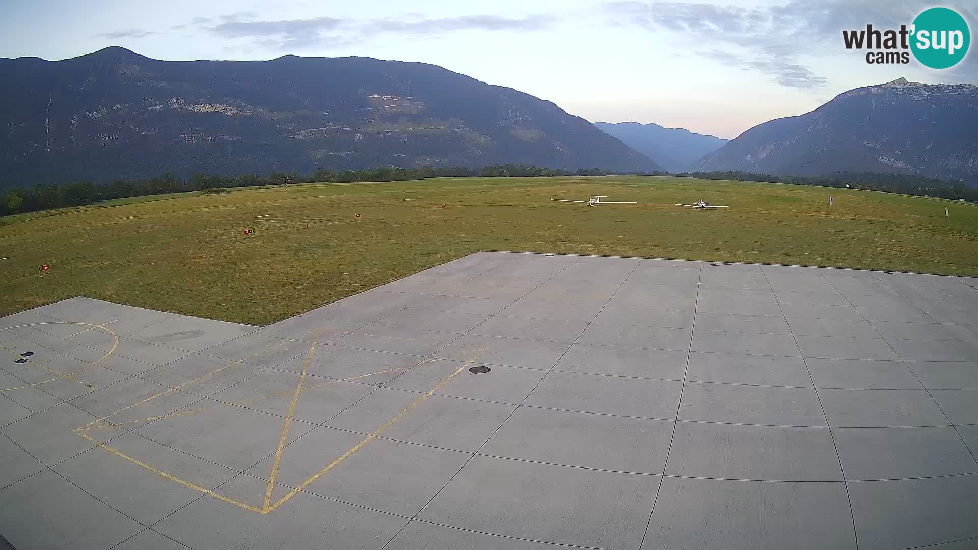 Bovec airport webcam – Skydive Bovec
