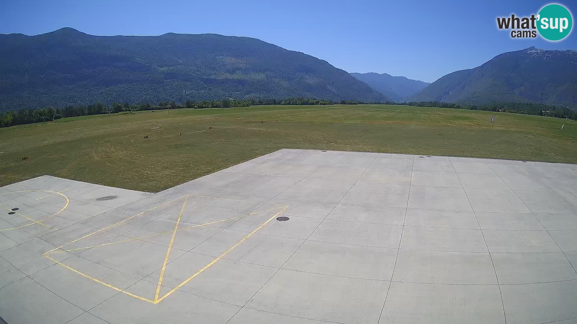Webcam des Flughafens Bovec – Skydive Bovec