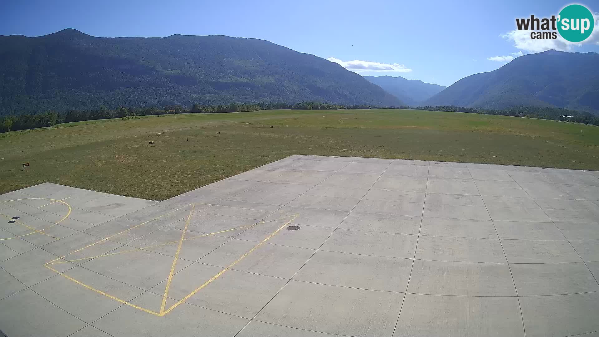 Webcam des Flughafens Bovec – Skydive Bovec