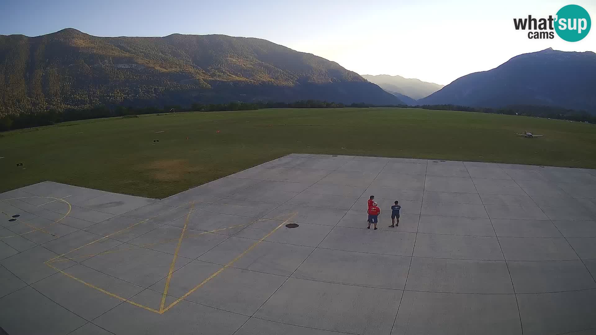 Webcam des Flughafens Bovec – Skydive Bovec