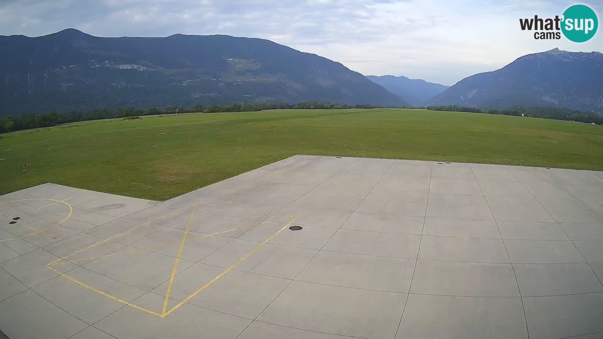 Cámara web del aeropuerto de Bovec – Skydive Bovec