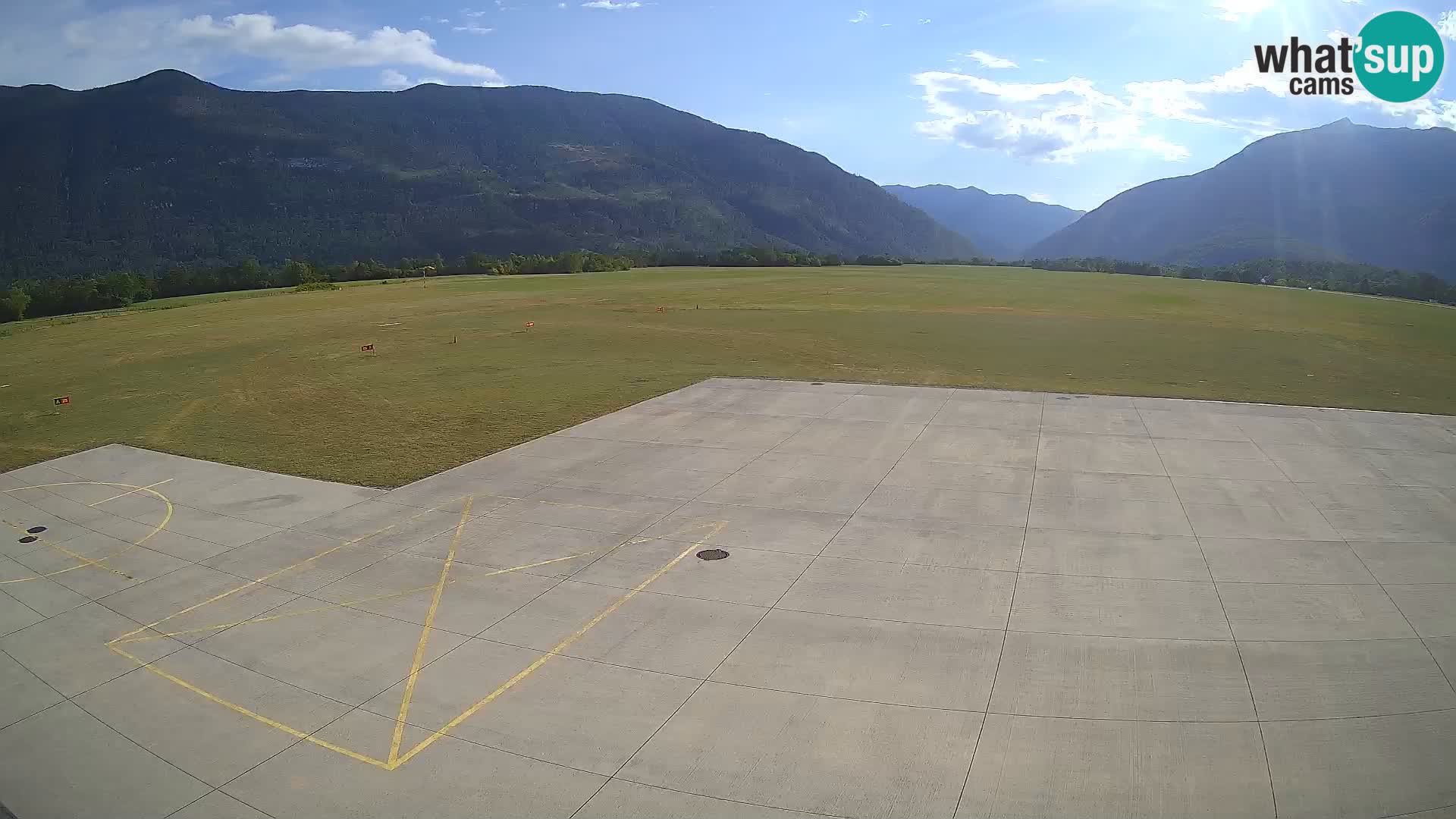 Cámara web del aeropuerto de Bovec – Skydive Bovec