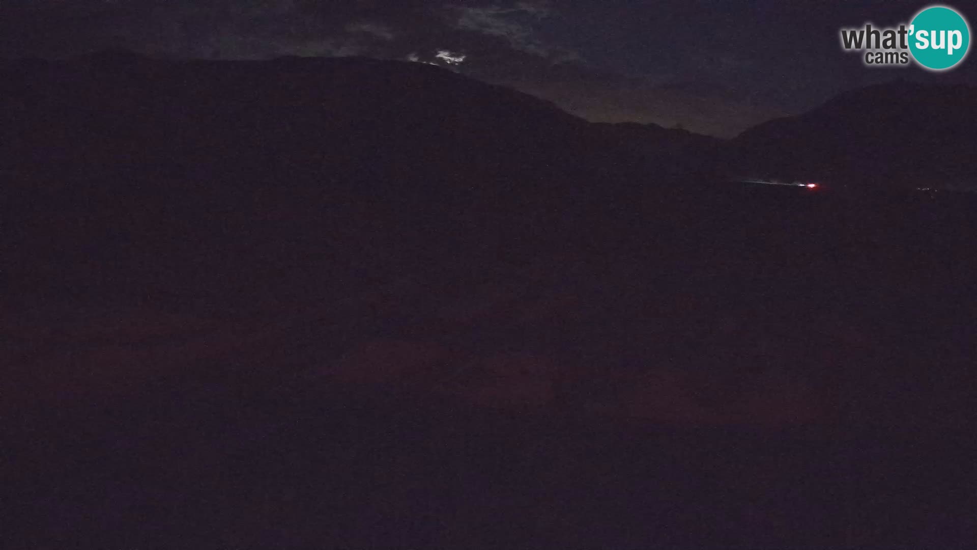 Webcam aereoporto di Bovec (Plezzo) – Vista verso il Kanin