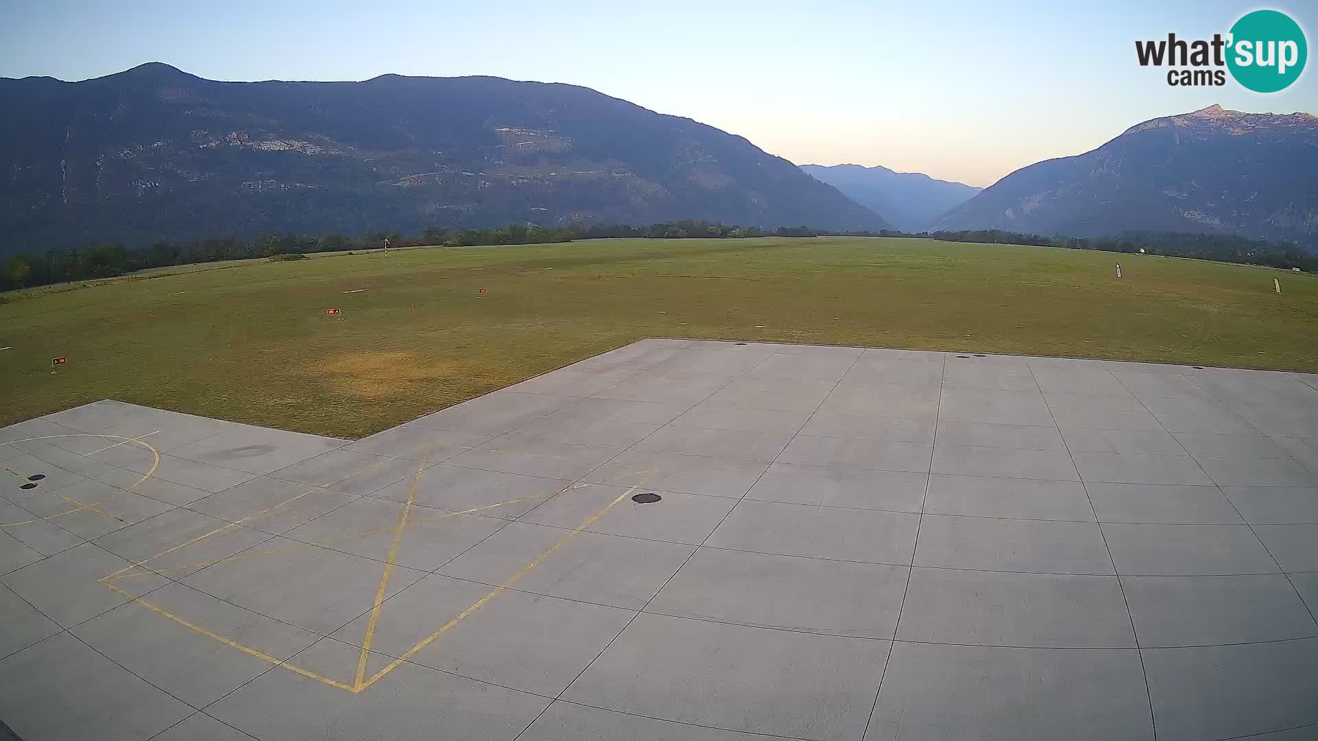 Cámara web del aeropuerto de Bovec – Skydive Bovec