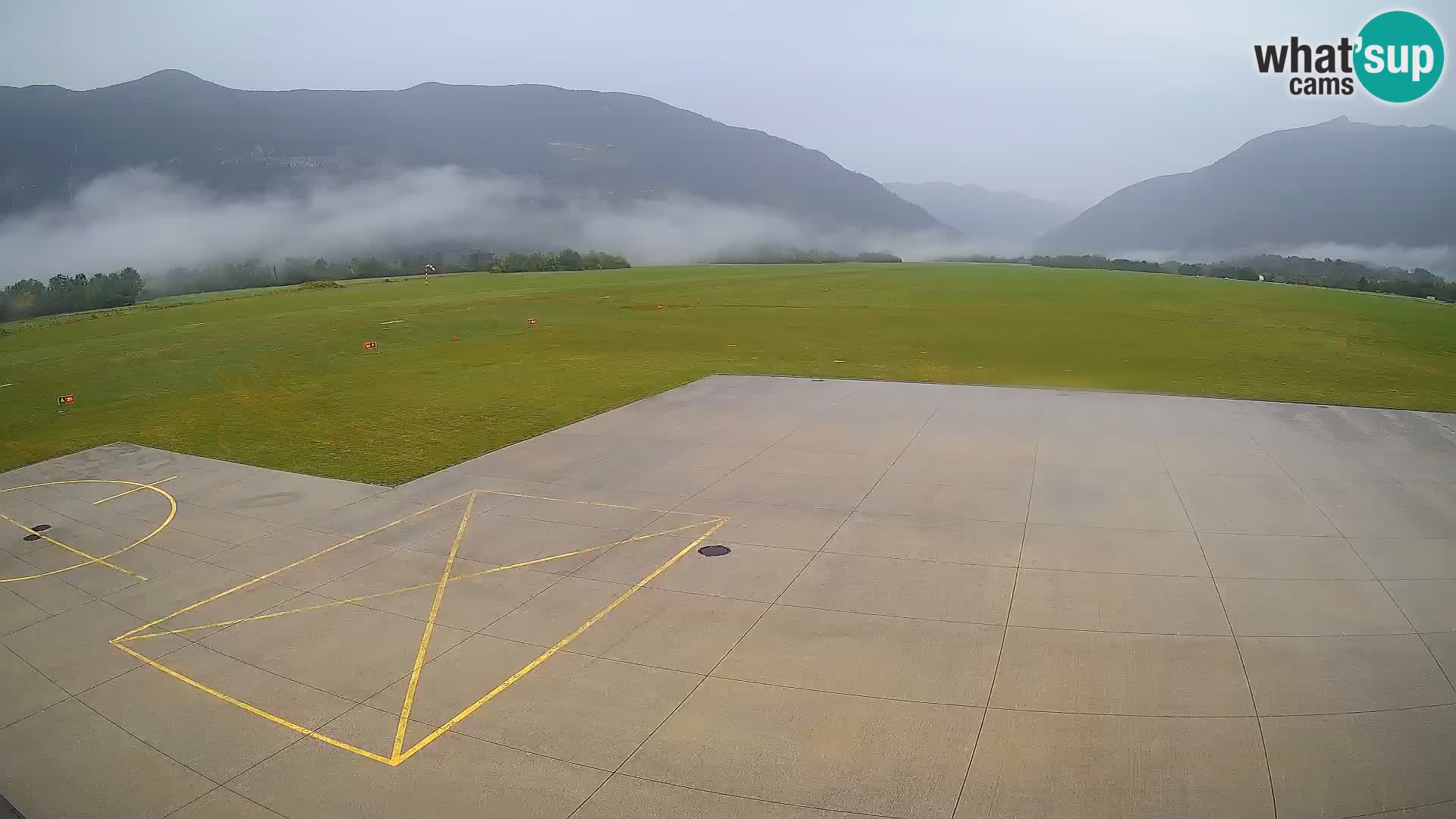 Bovec airport webcam – Skydive Bovec