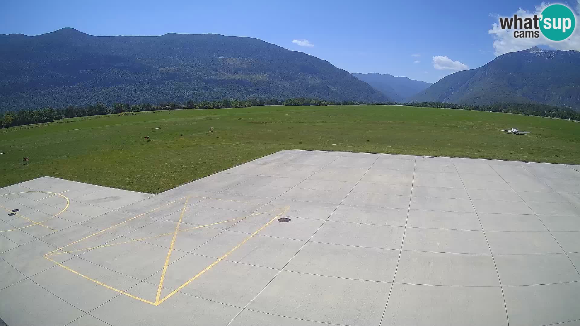 Webcam des Flughafens Bovec – Skydive Bovec