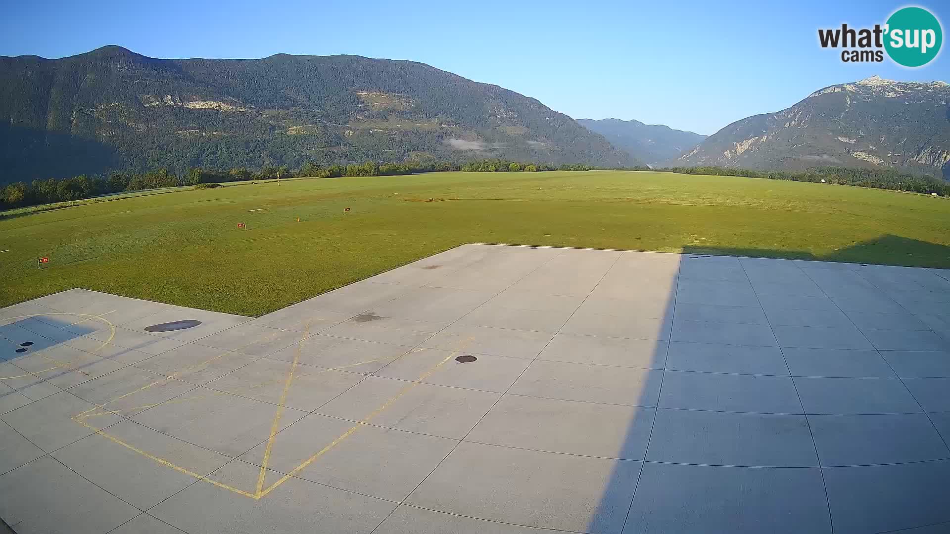 Cámara web del aeropuerto de Bovec – Skydive Bovec