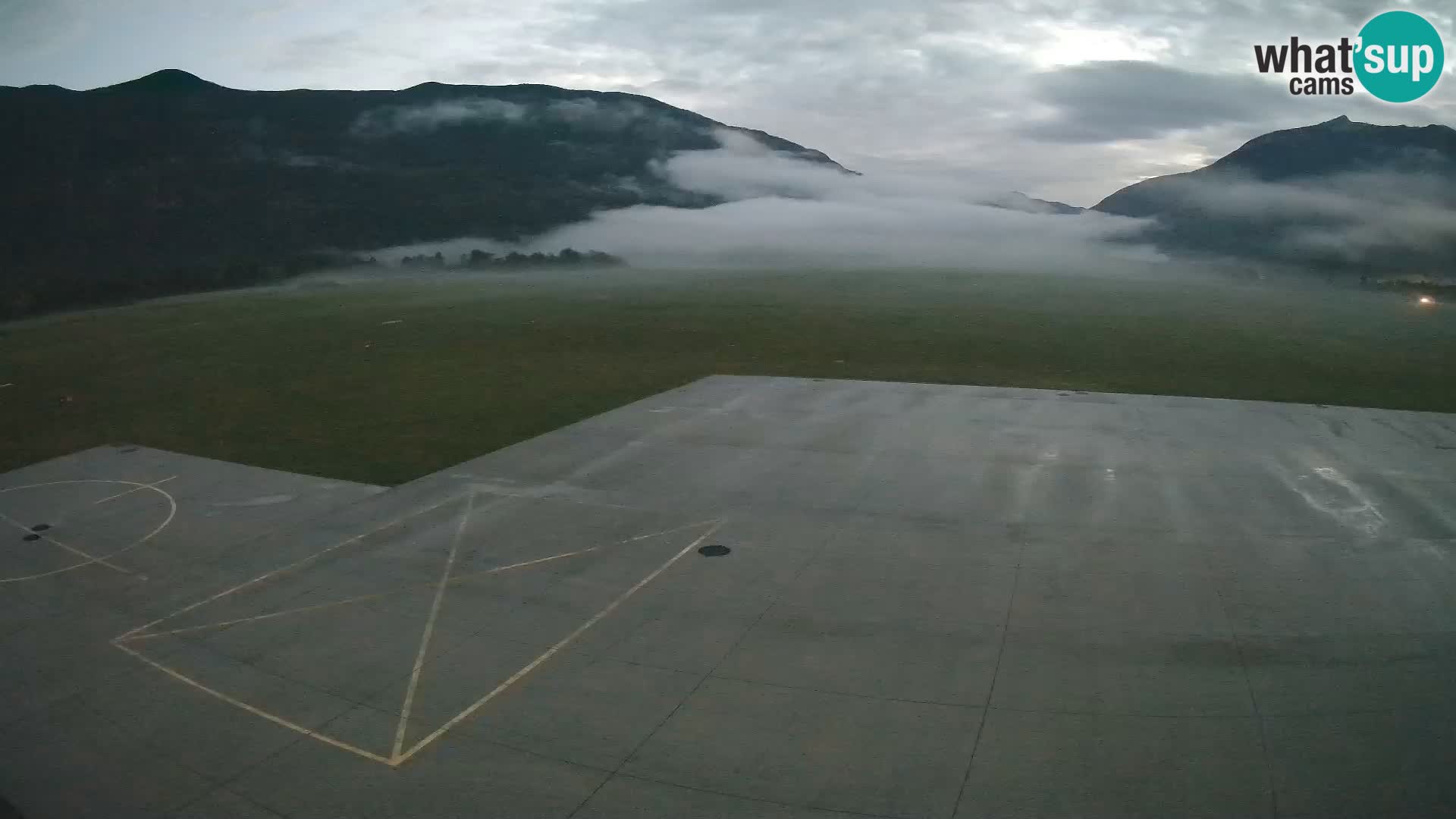 Bovec airport webcam – Skydive Bovec