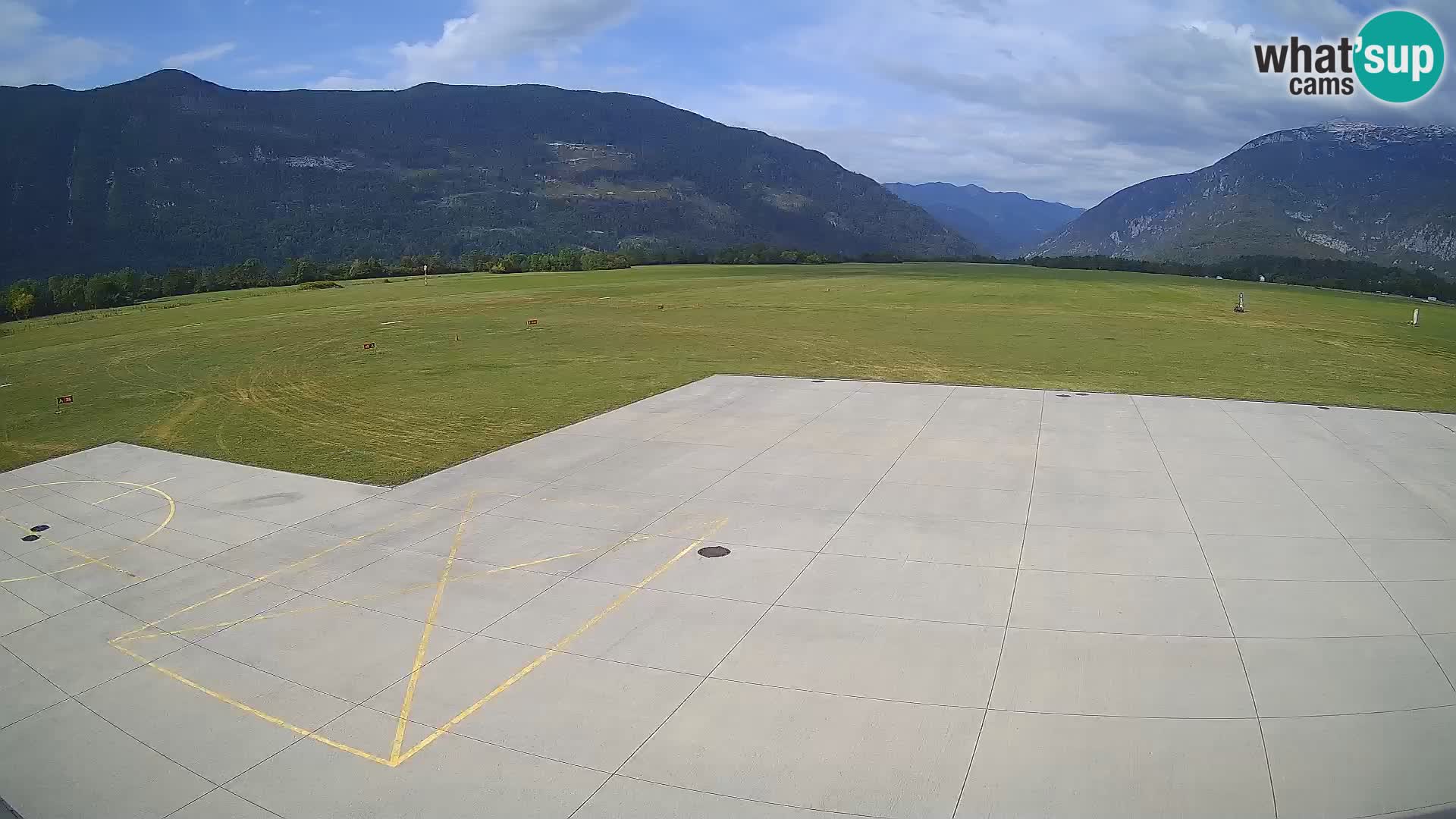 Webcam des Flughafens Bovec – Skydive Bovec