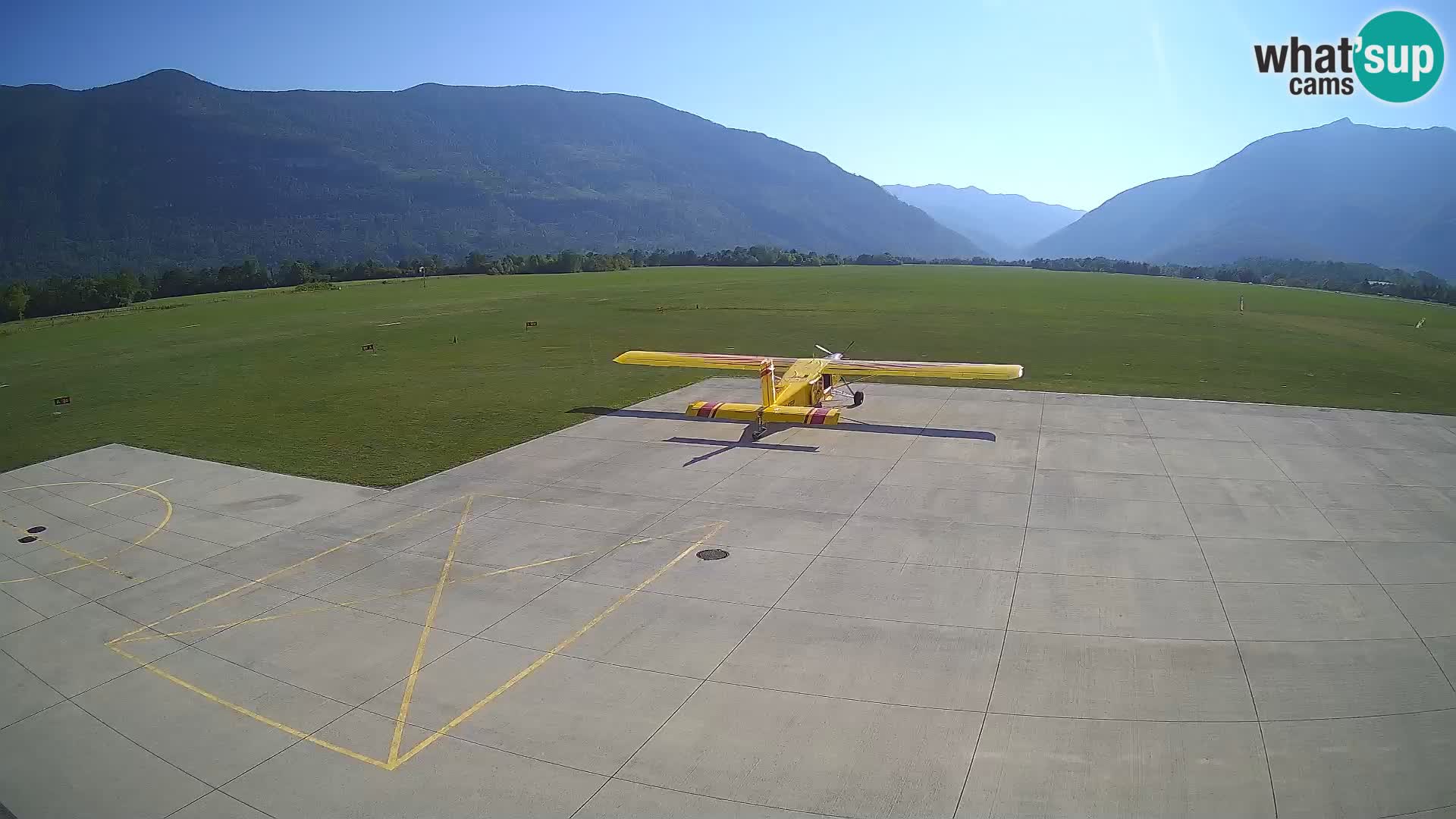 Bovec airport webcam – Skydive Bovec
