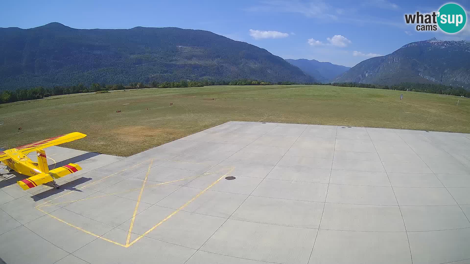 Bovec airport webcam – Skydive Bovec