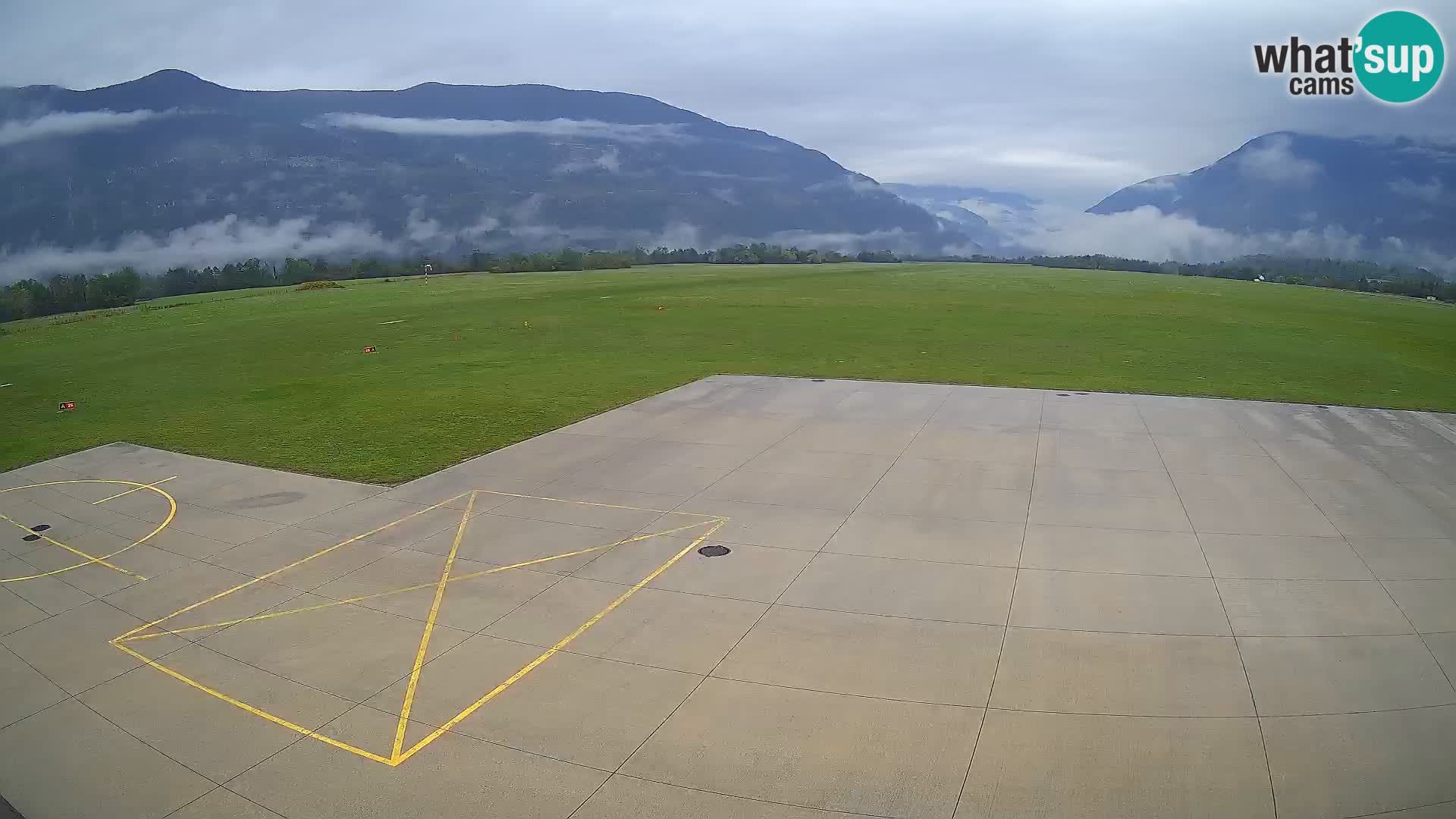 Webcam des Flughafens Bovec – Skydive Bovec