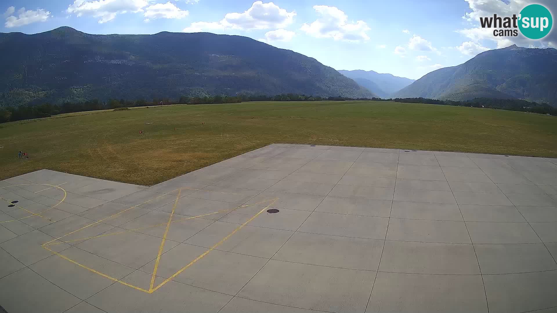 Webcam des Flughafens Bovec – Skydive Bovec