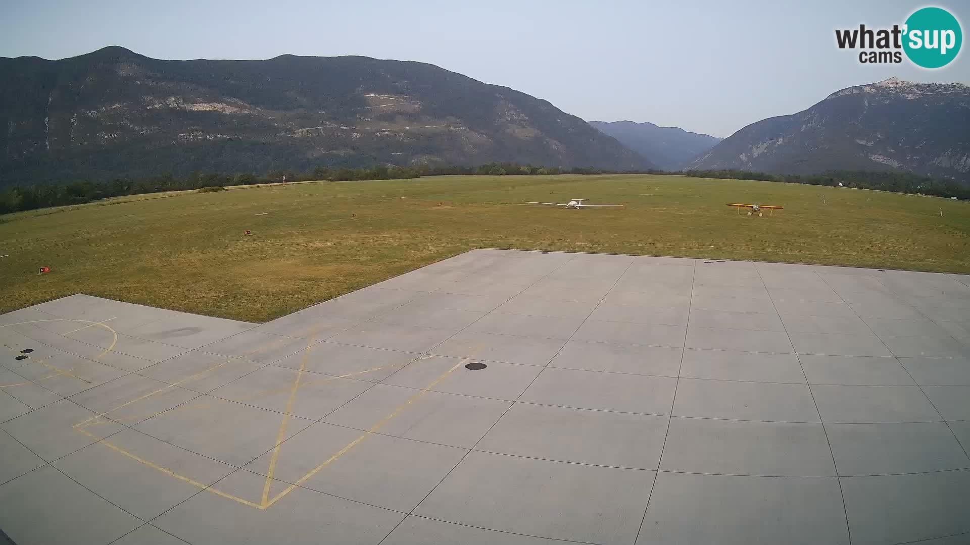 Webcam des Flughafens Bovec – Skydive Bovec