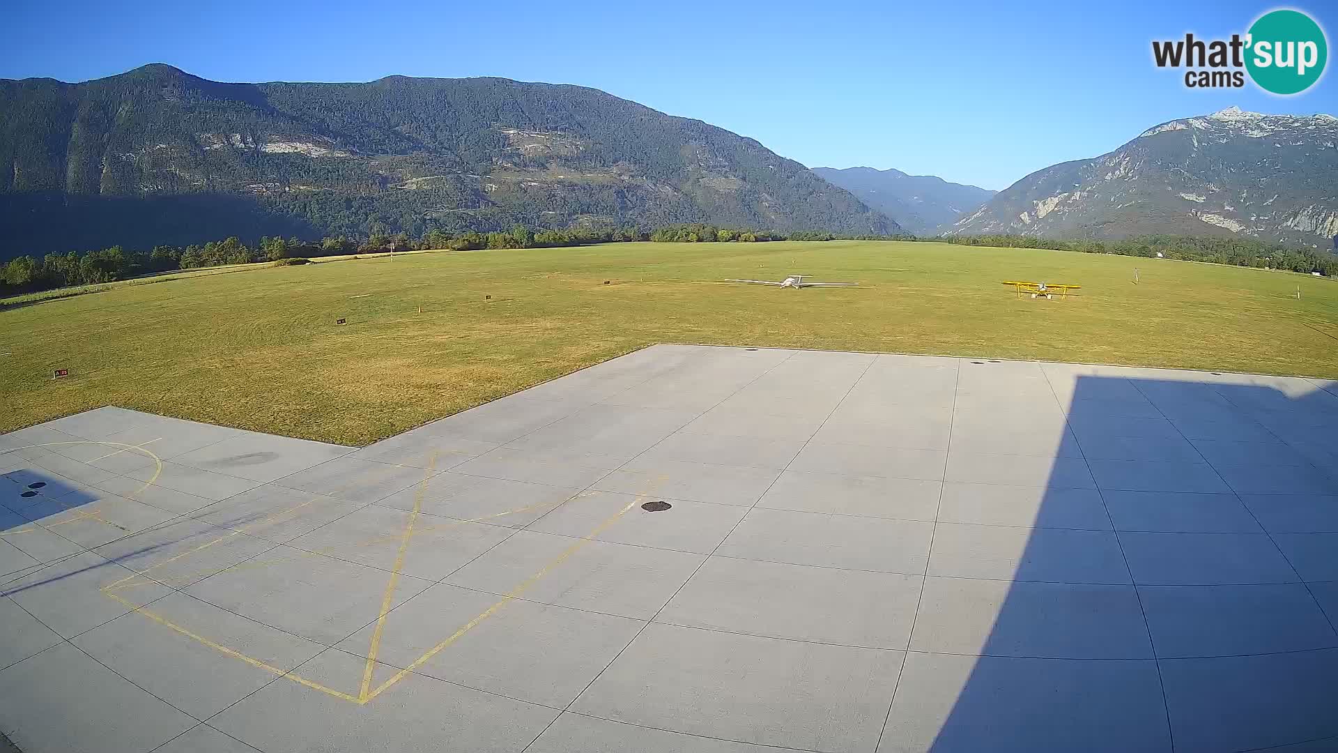 Webcam des Flughafens Bovec – Skydive Bovec