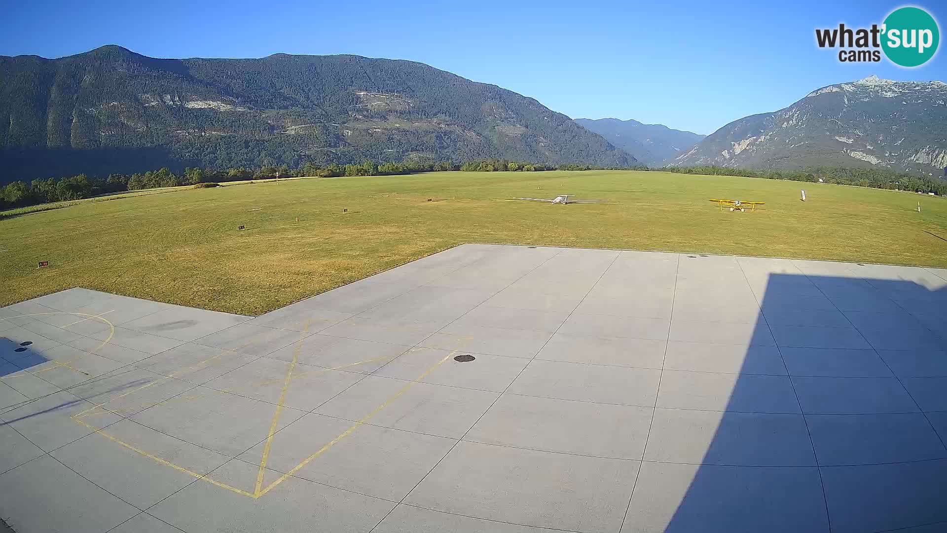 Bovec airport webcam – Skydive Bovec