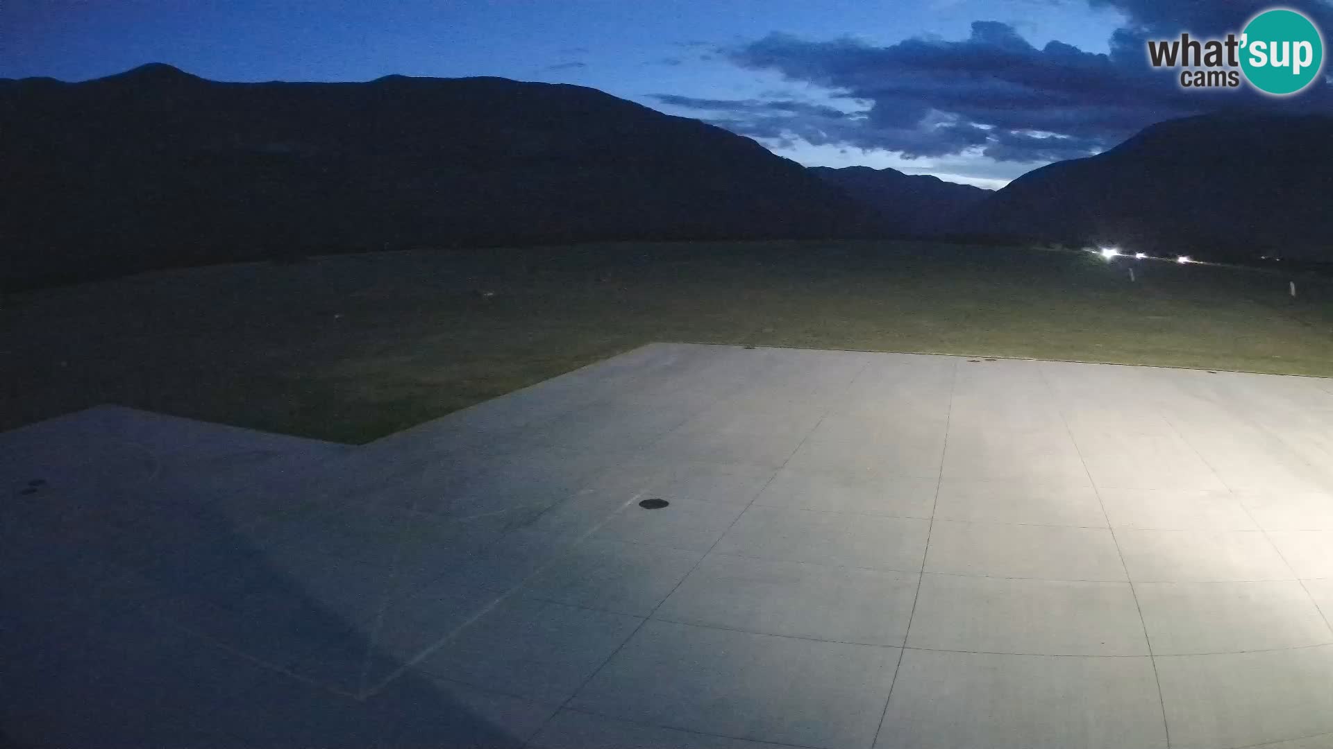 Bovec airport webcam – Skydive Bovec