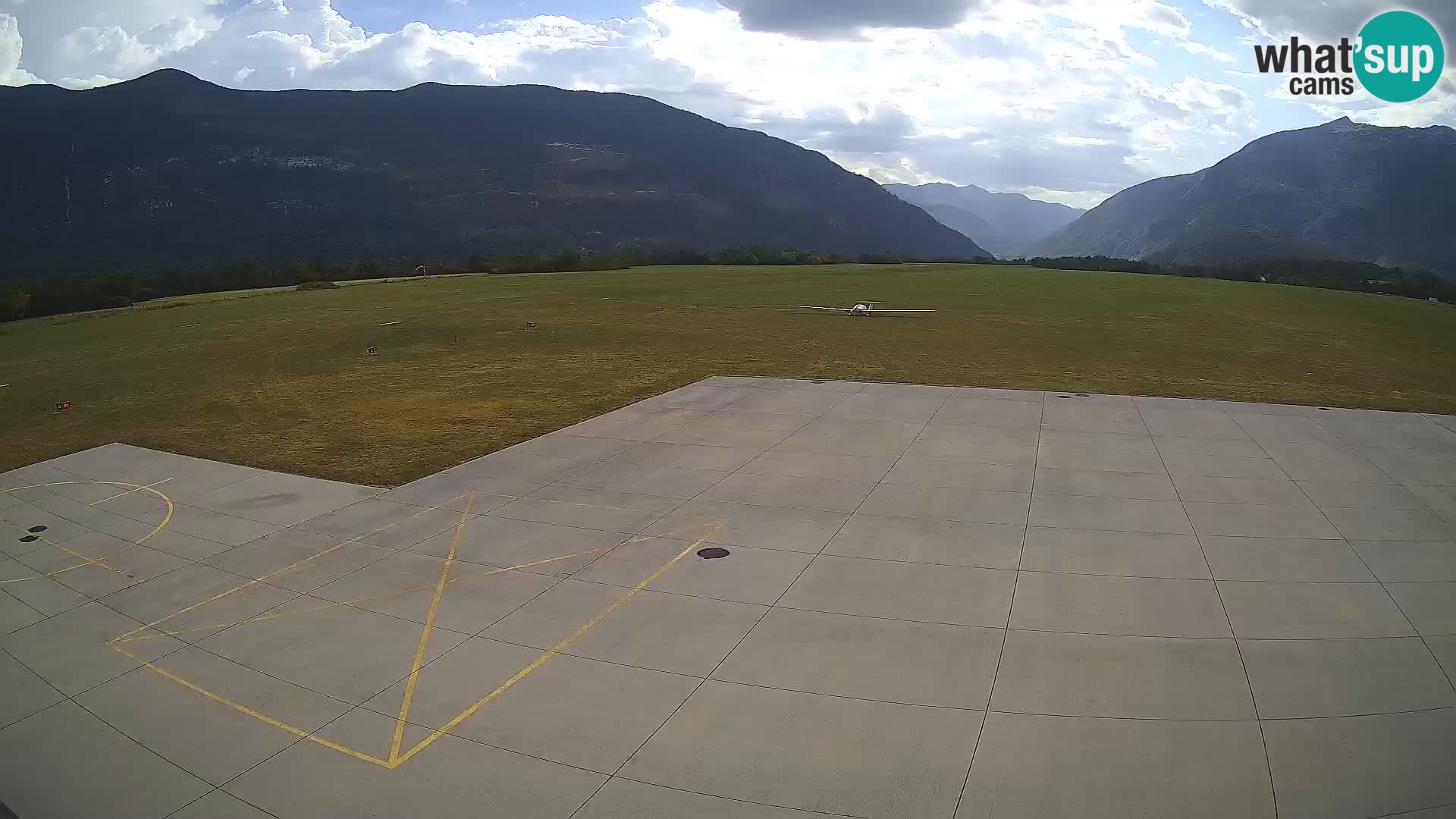 Cámara web del aeropuerto de Bovec – Skydive Bovec