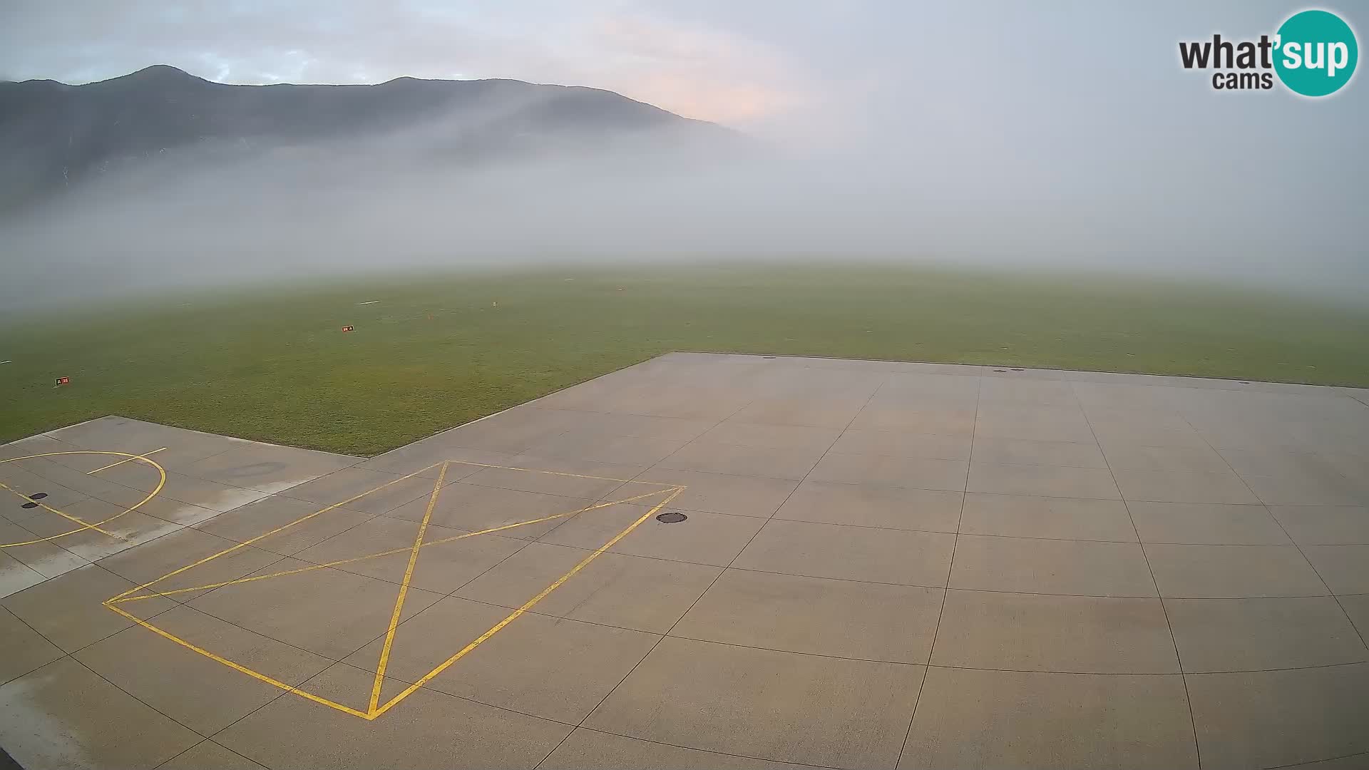 Bovec airport webcam – Skydive Bovec